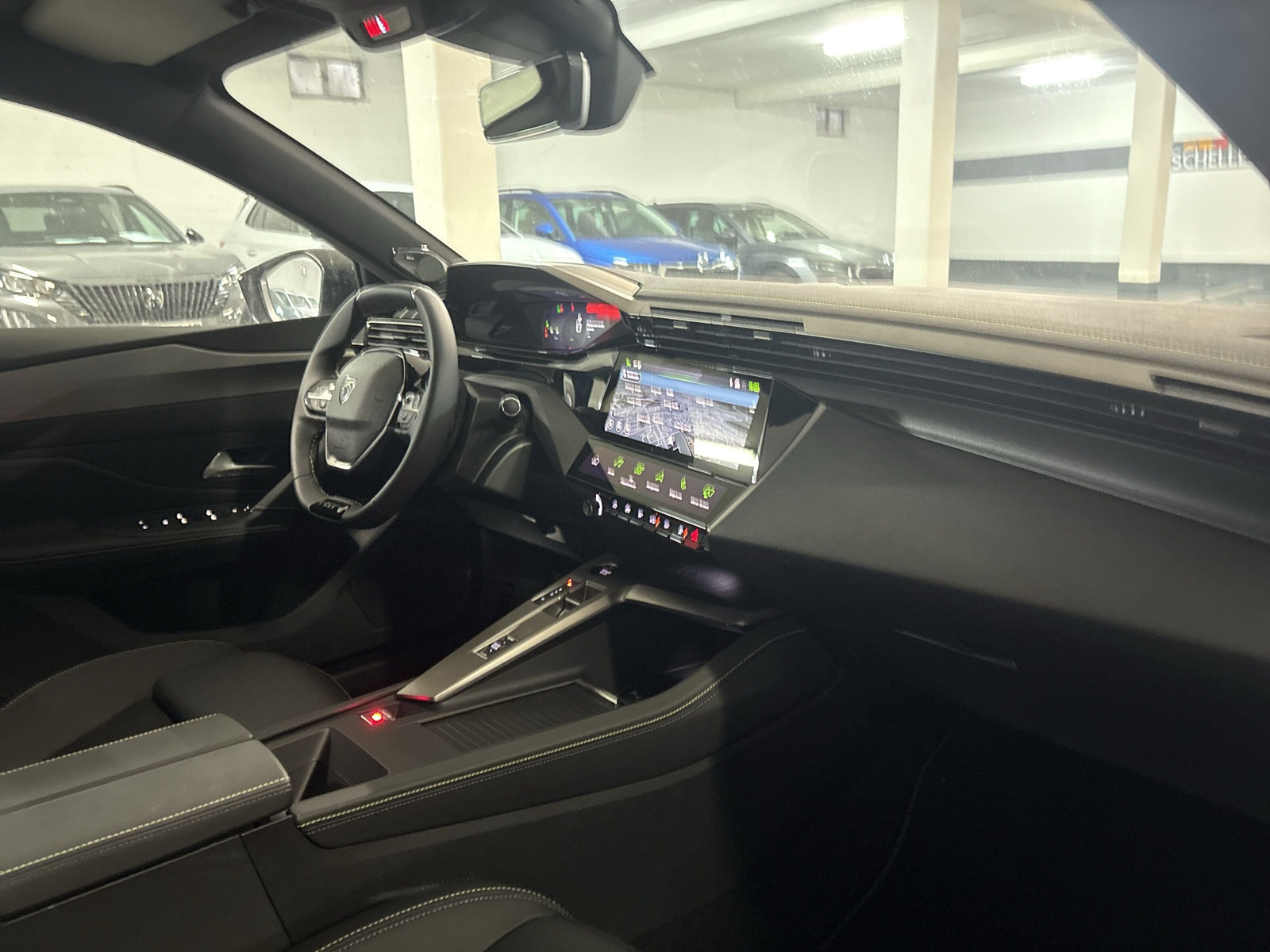 Neuer 308 SW GT EXCLUSIVE Hybrid 145 e-DSC6