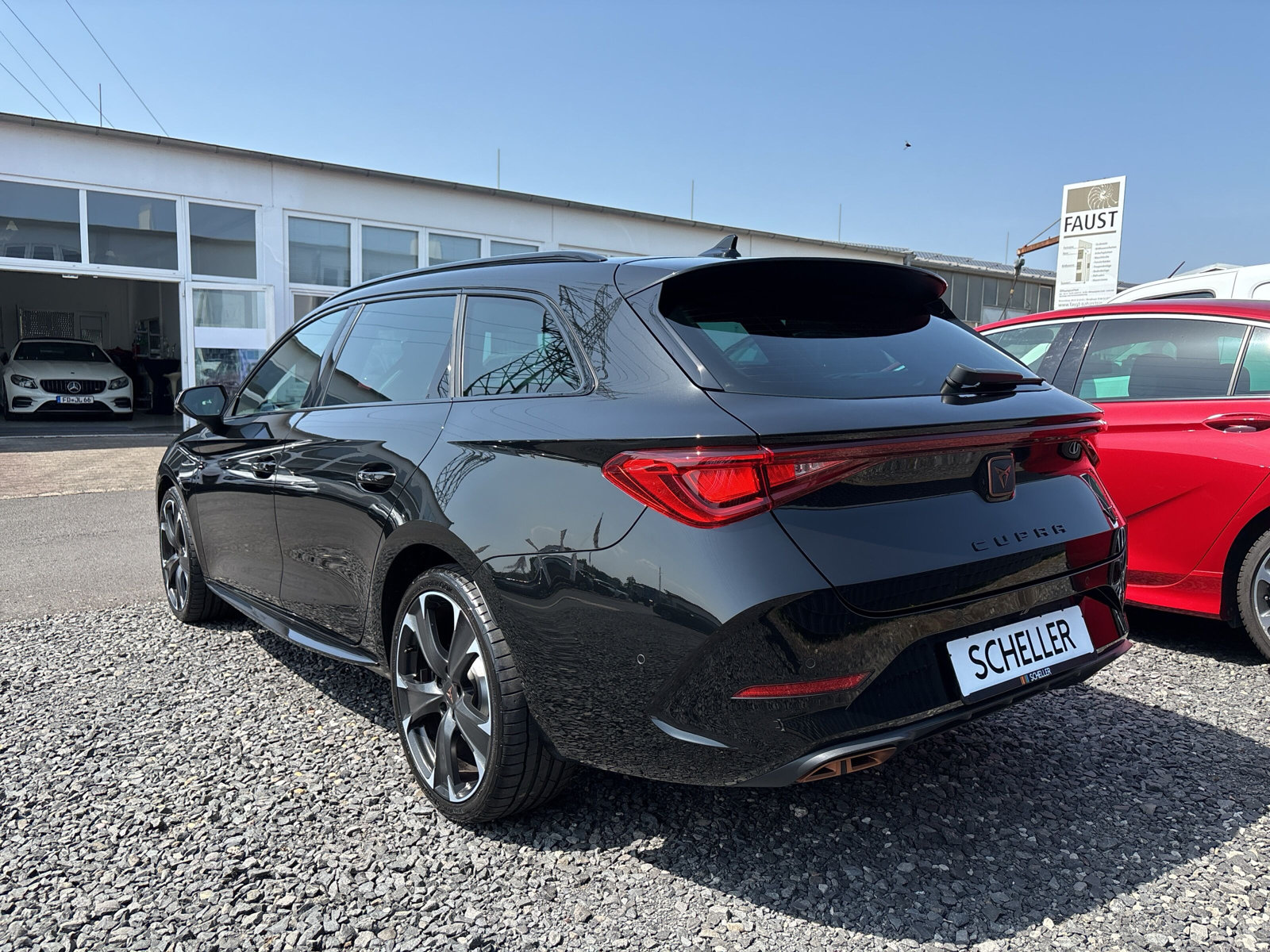 Leon Sportstourer VZ 1.4 e-Hybrid 180 kW DSG *PANO*PAKET-XL*SUPERSPORT*