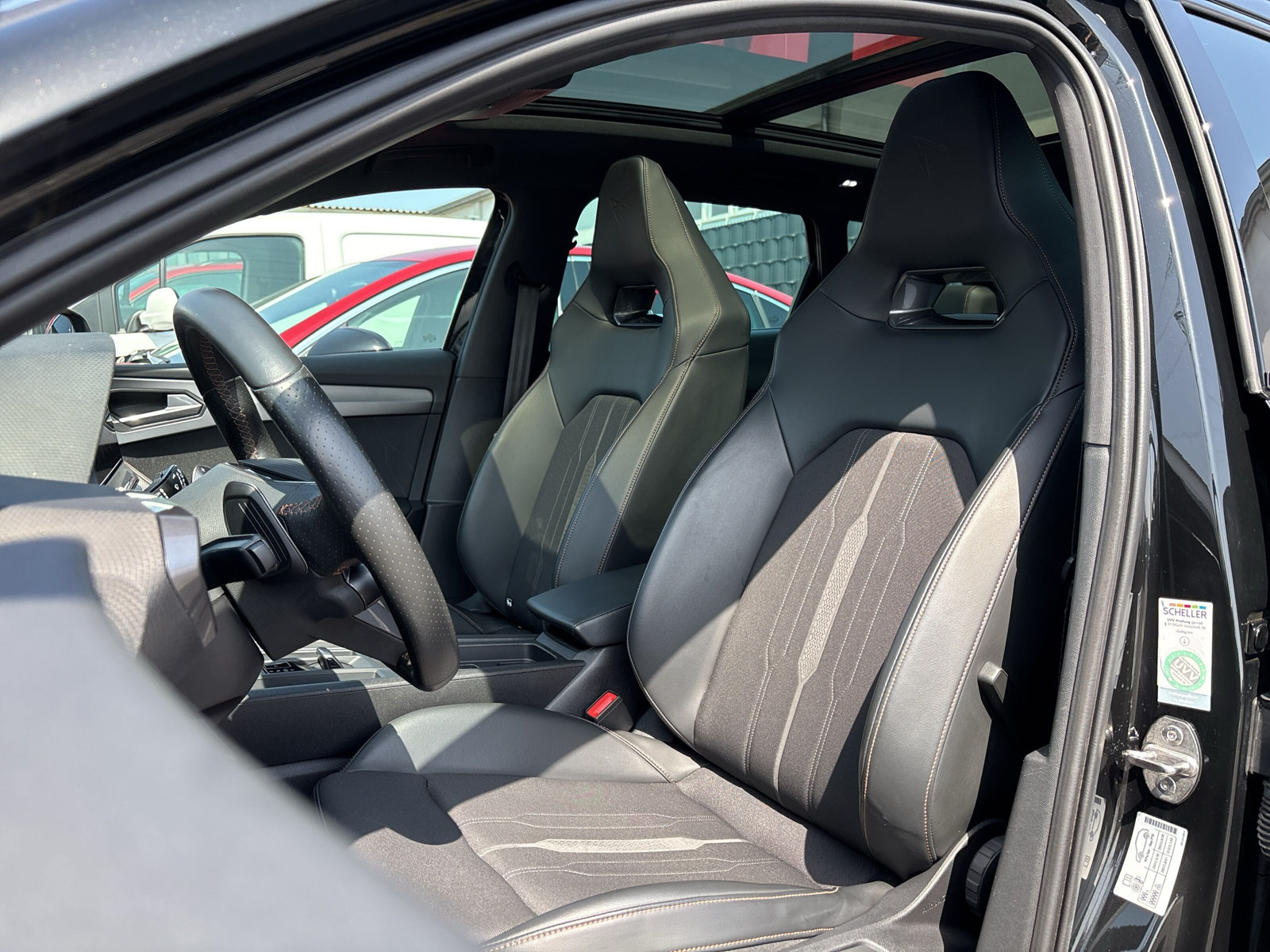 Leon Sportstourer VZ 1.4 e-Hybrid 180 kW DSG *PANO*PAKET-XL*SUPERSPORT*