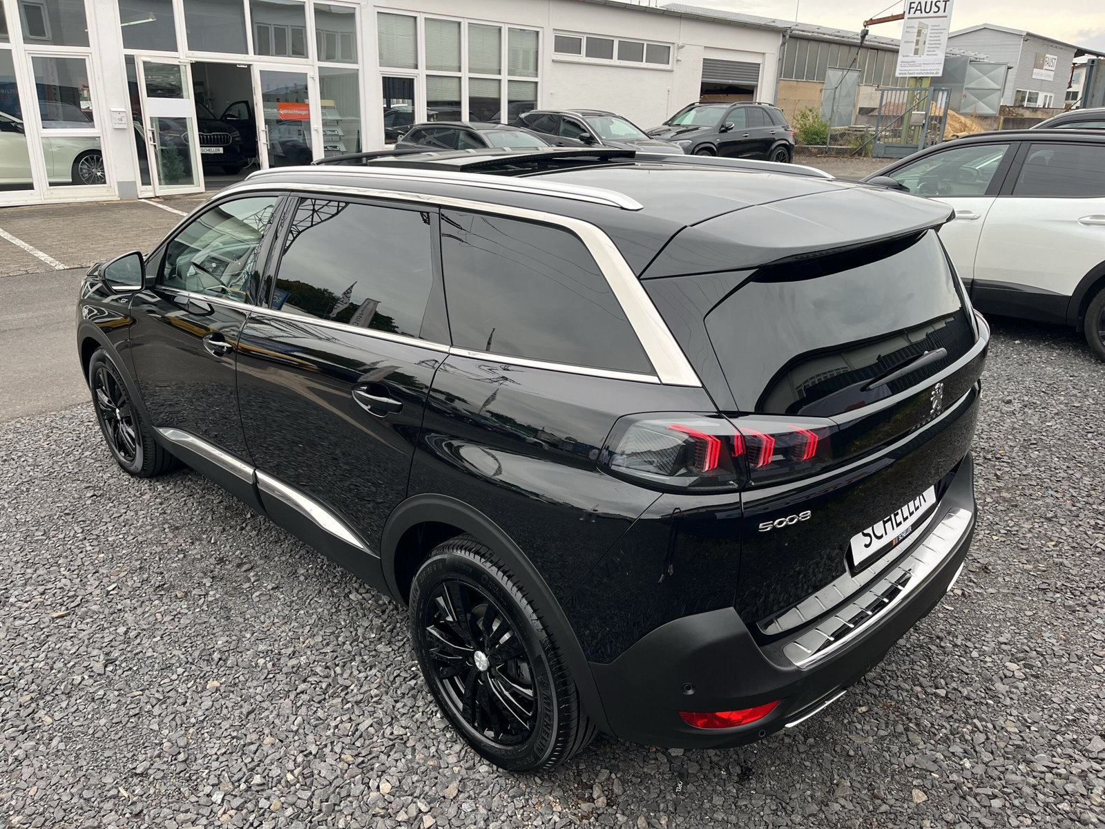 5008 EAT8 GT *7-Sitzer*