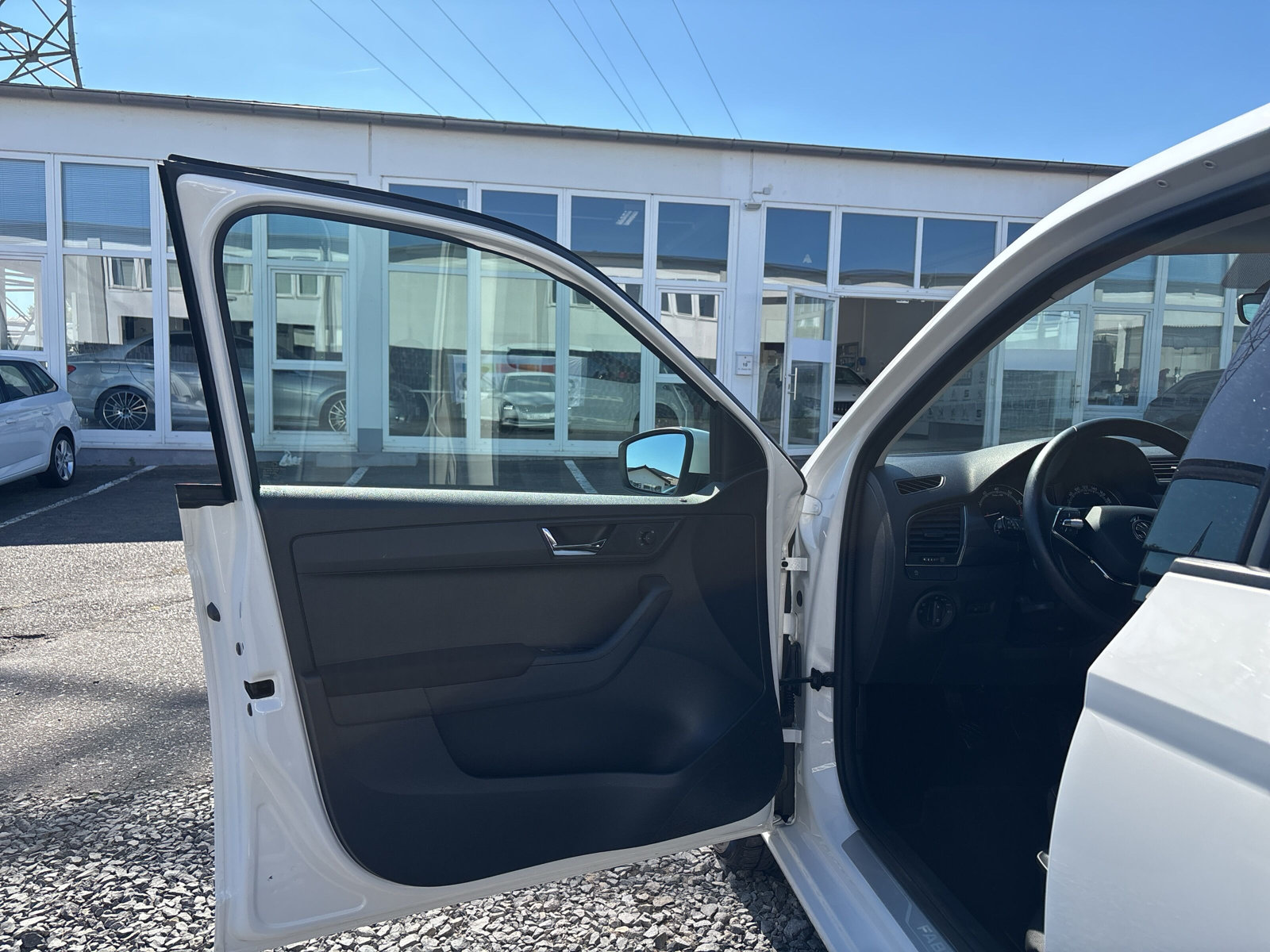 Fabia Clever 1.0 MPI 5-Gang *SHZ*KLIMAAUTO*PDC*
