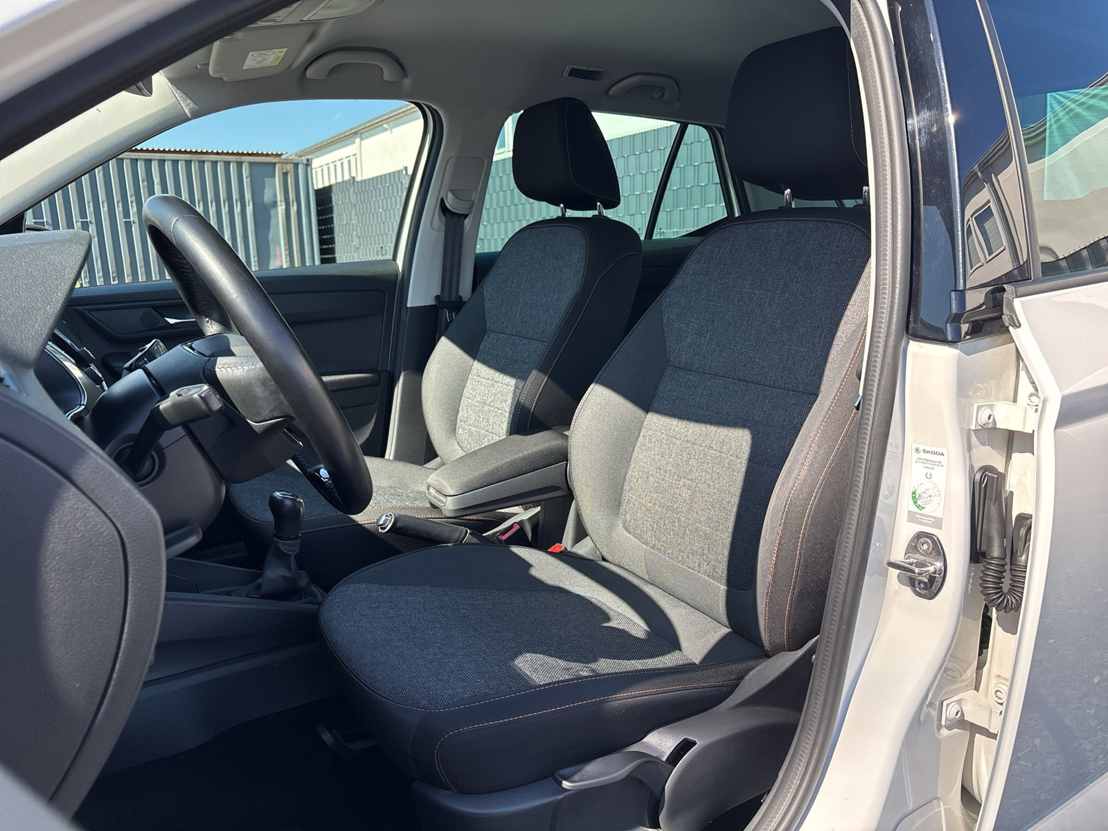 Fabia Clever 1.0 MPI 5-Gang *SHZ*KLIMAAUTO*PDC*