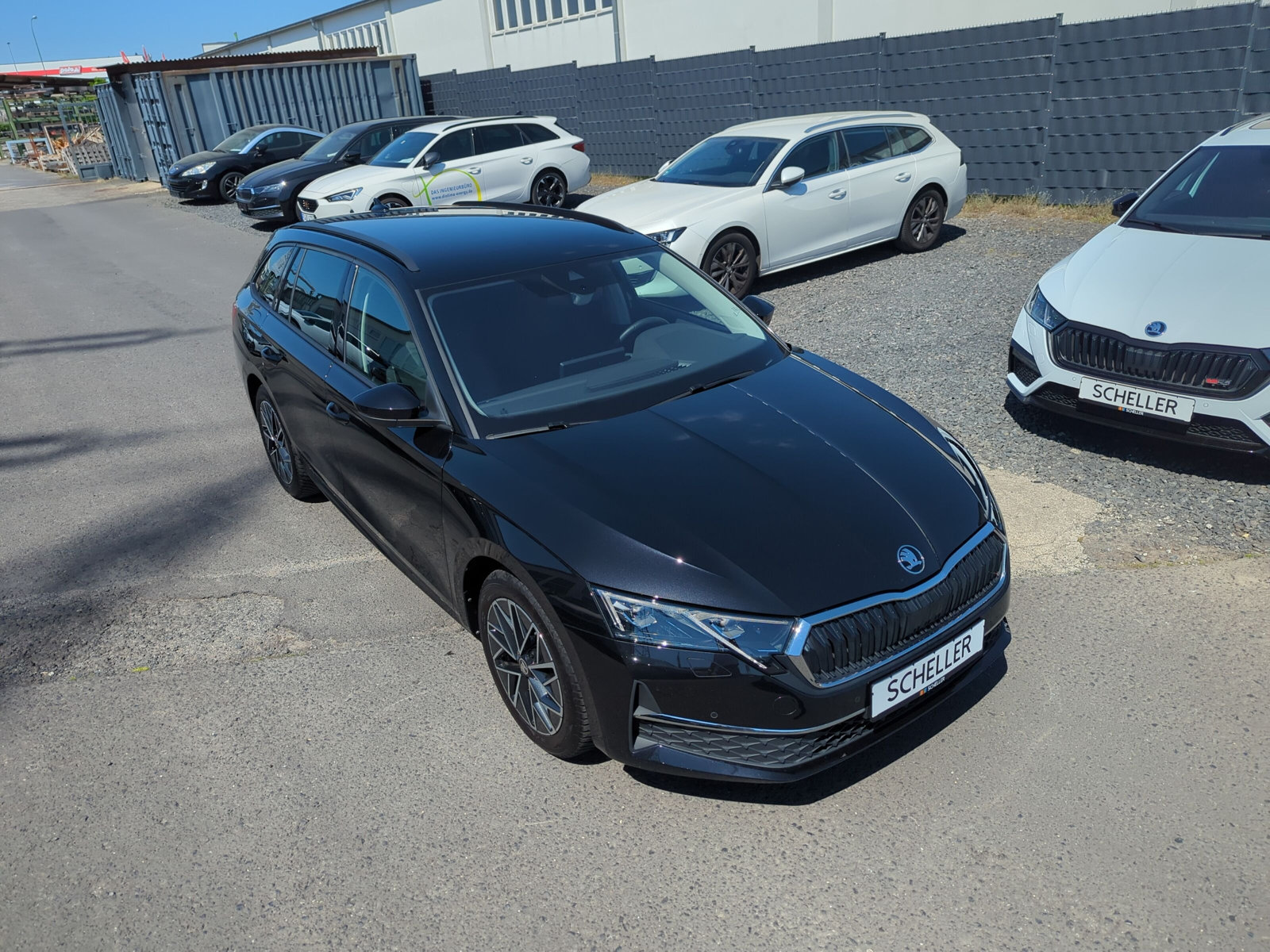 Octavia Combi 2.0 TDI Selection DSG *KAMERA*3-ZONEN*SHZ*