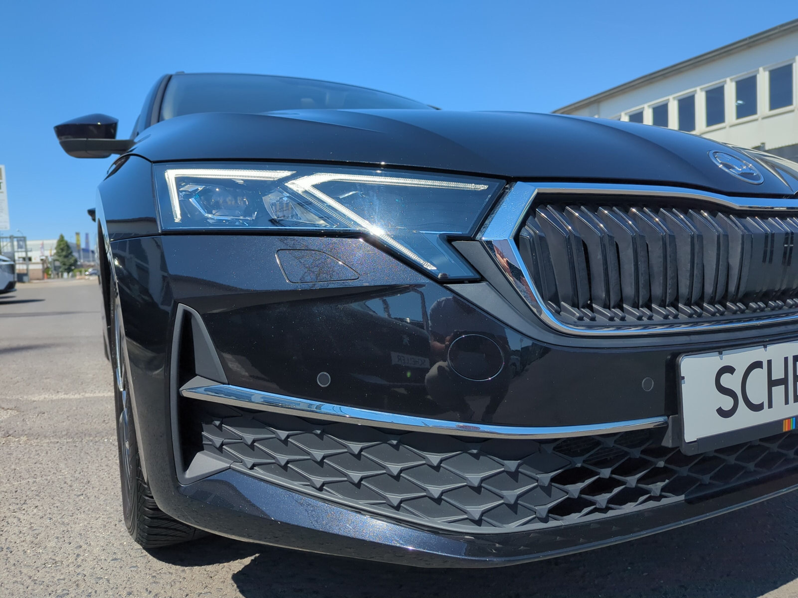 Octavia Combi 2.0 TDI Selection DSG *KAMERA*3-ZONEN*SHZ*