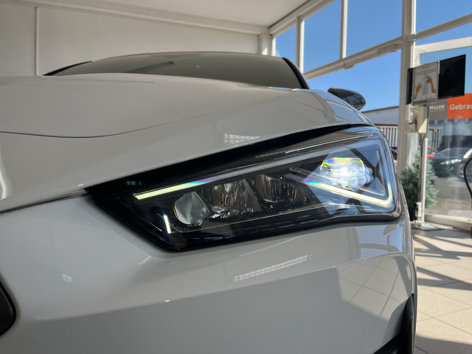 Leon VZ 1.4 e-Hybrid 180 kW DSG *FULL-LINK*SHZ*19-ZOLL*