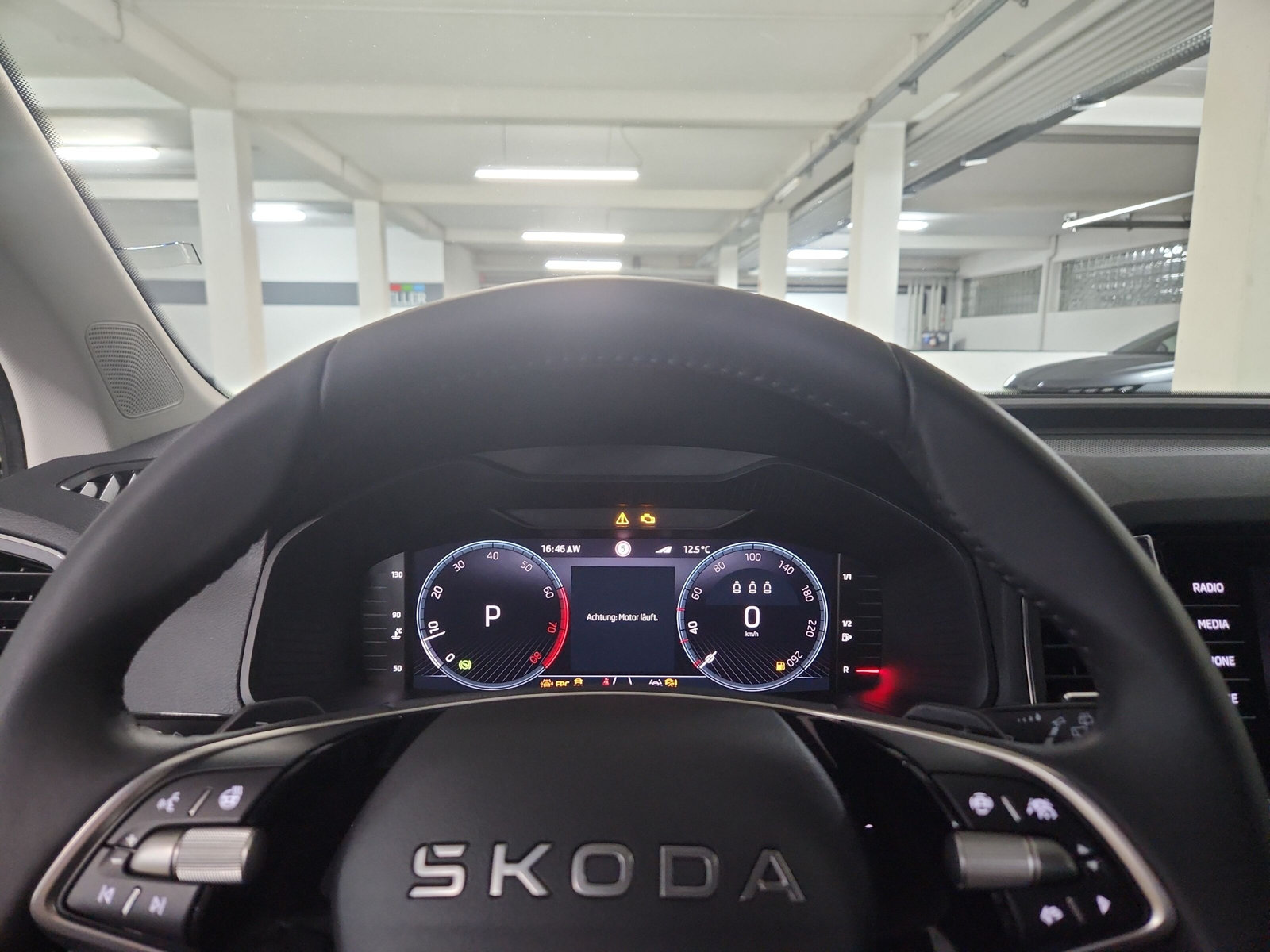 Karoq Tour 1,5 TSI 110 kW 7-Gang-DSG