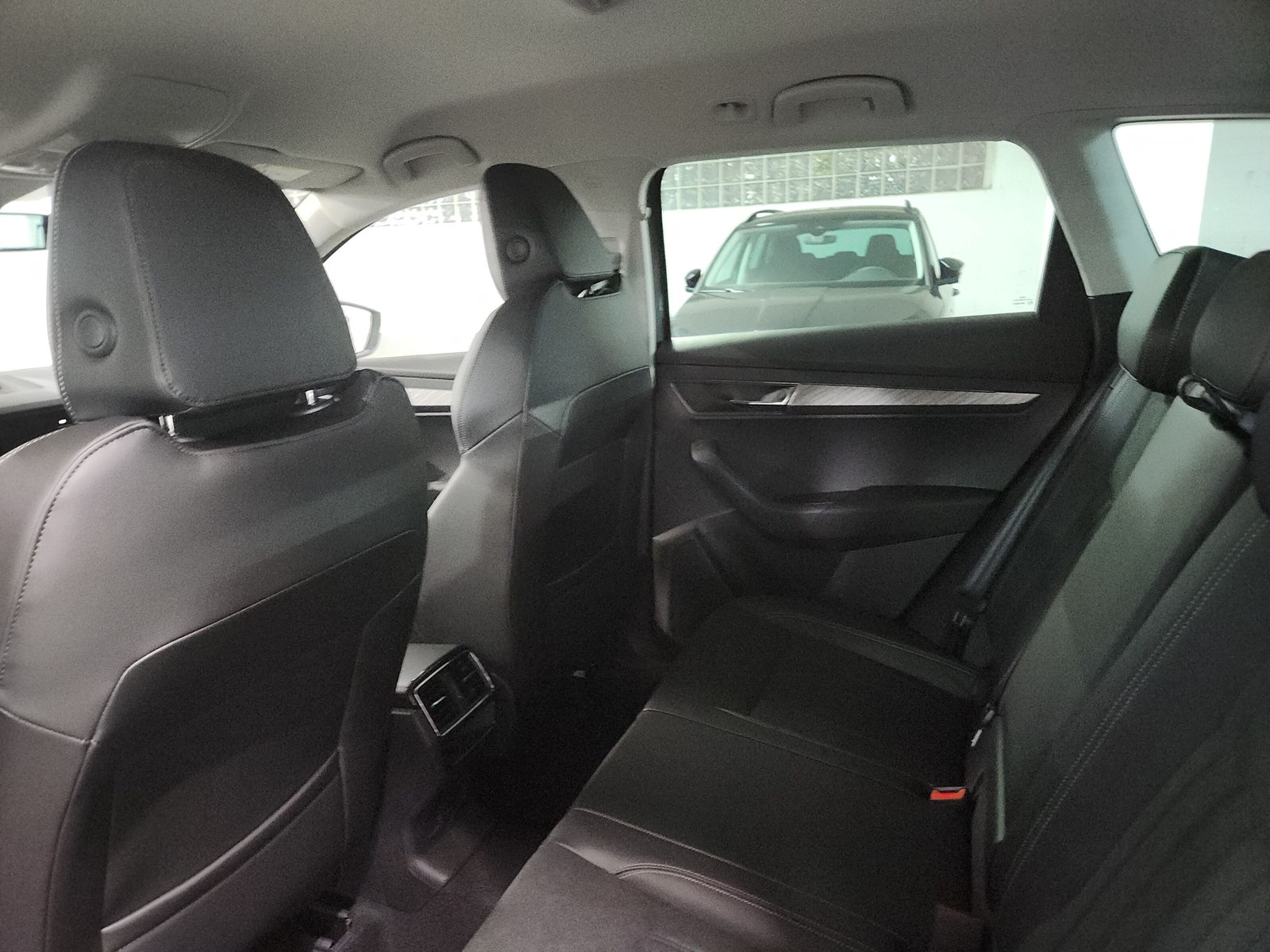 Karoq Tour 1,5 TSI 110 kW 7-Gang-DSG