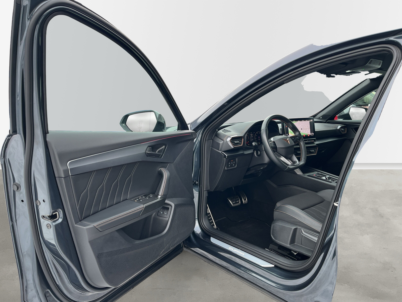 Formentor 1.4 VZ e-Hybrid DSG *FULL-LINK*SHZ*NAVI*