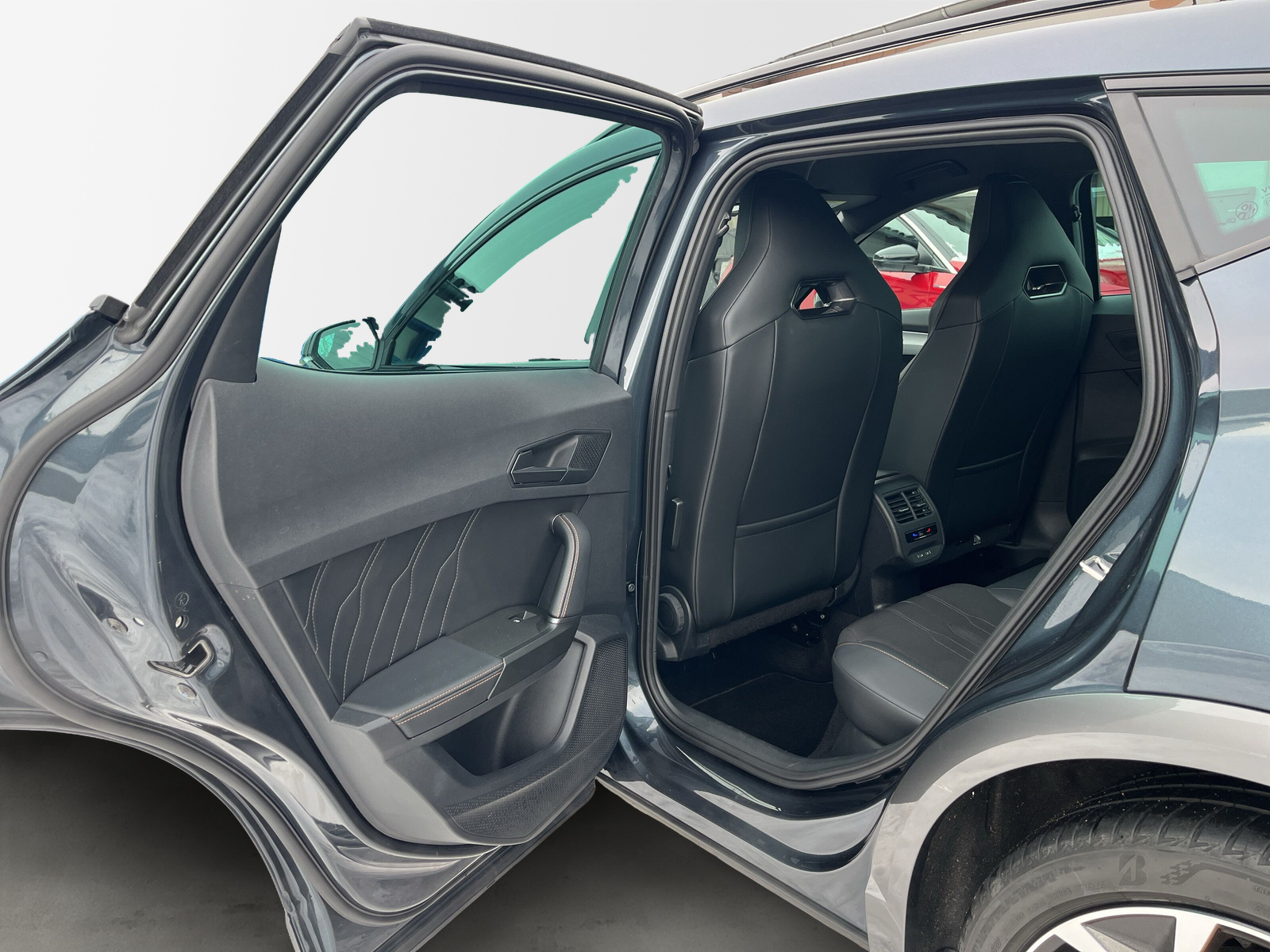 Formentor 1.4 VZ e-Hybrid DSG *FULL-LINK*SHZ*NAVI*