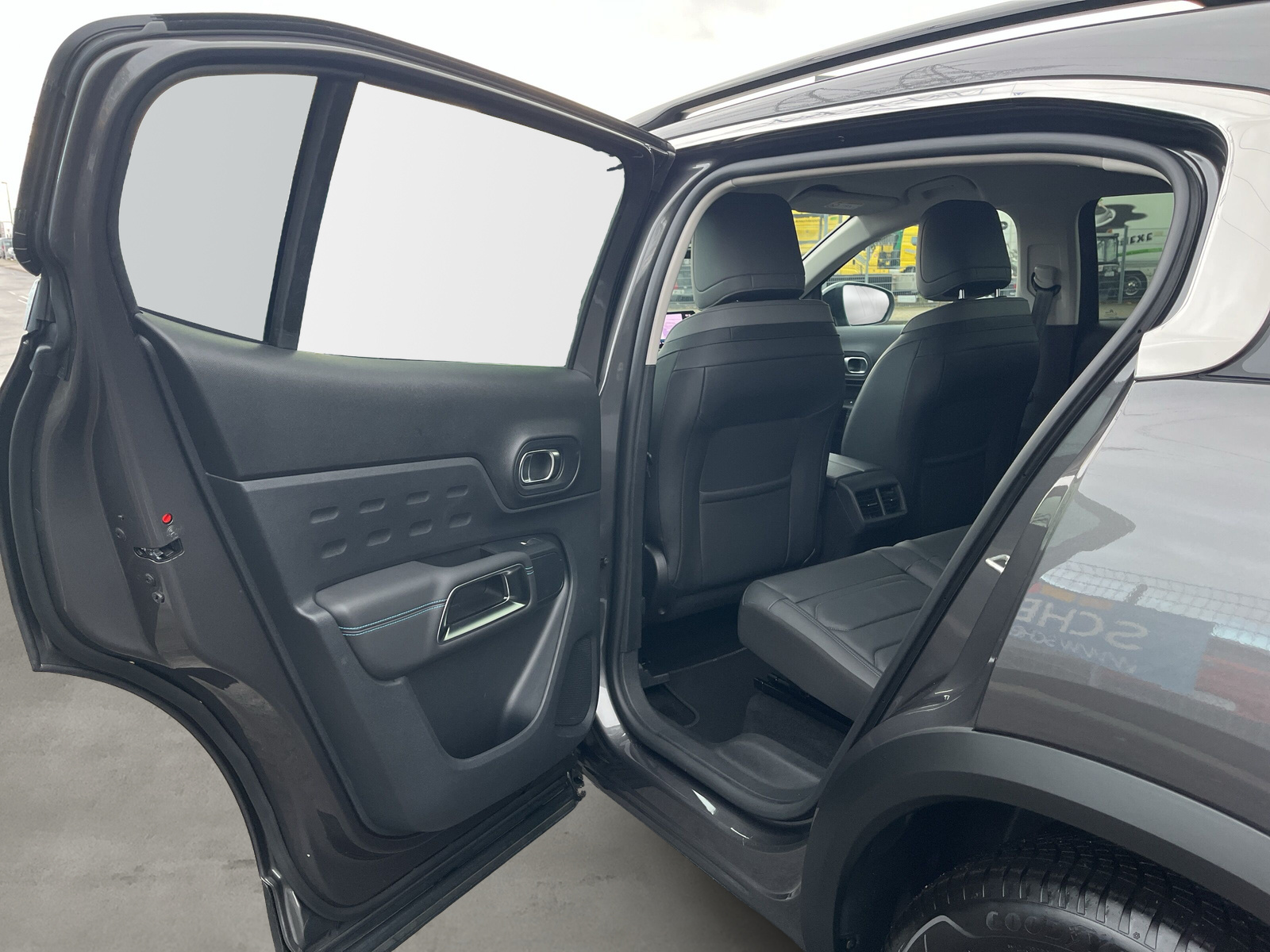 C5 Aircross Shine Pack 1.2 PureTech EAT8 *AHK*E-HECK*360-GRAD*