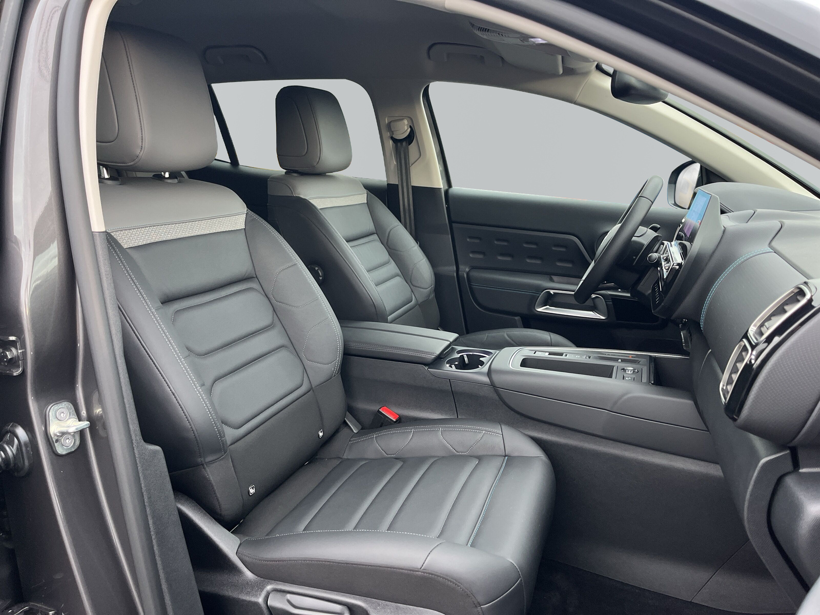 C5 Aircross Shine Pack 1.2 PureTech EAT8 *AHK*E-HECK*360-GRAD*