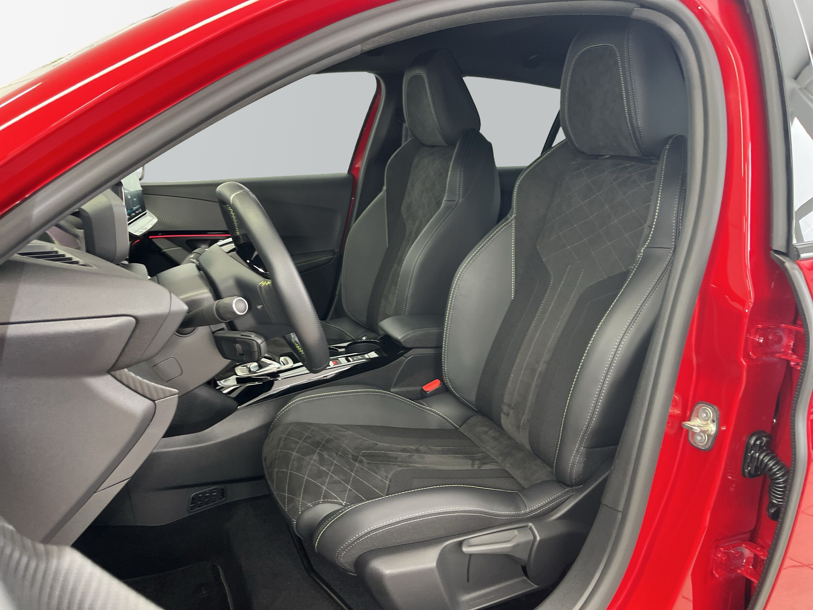 208 e- GT Pack 50kWh *SHZ*ACC*NAVI*FULL-LED*