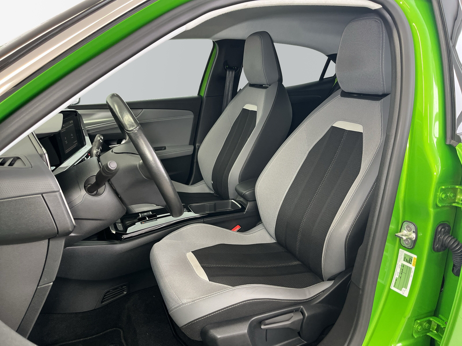 Mokka e-Elegance 50kWh *SHZ*KAMERA*SMARTPHONE*