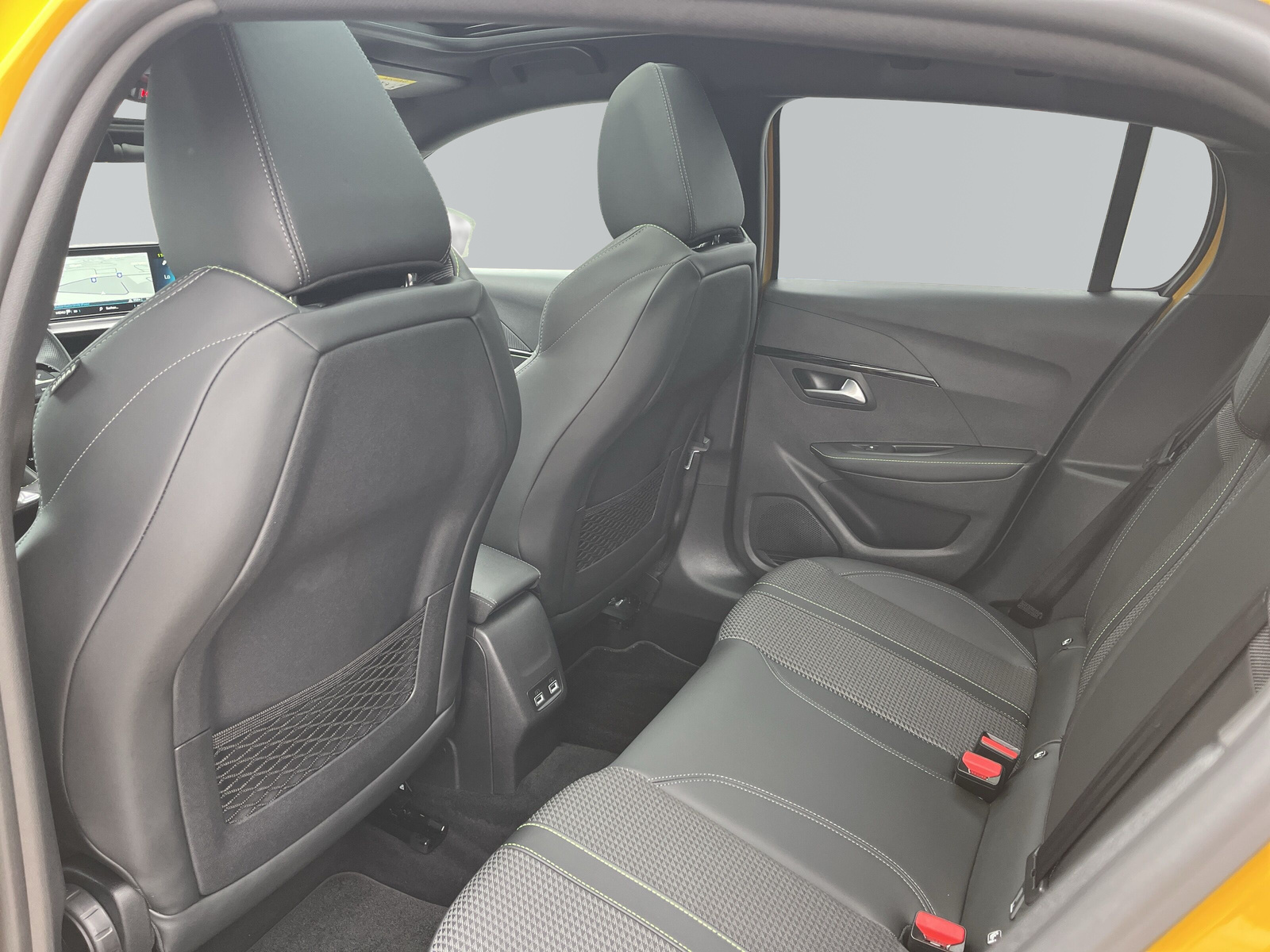 208 e- GT 50 kWh *PANO*SHZ*KAMERA*