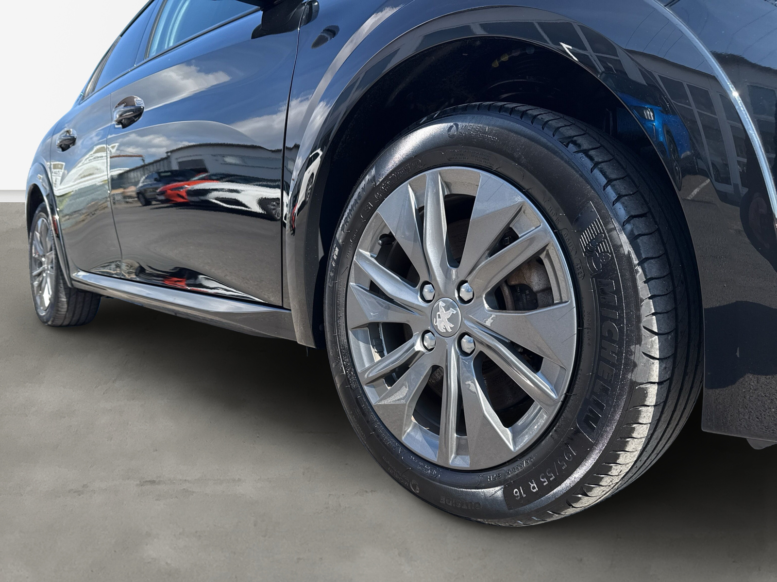 208 e- Allure *SHZ*LED*NAVI*