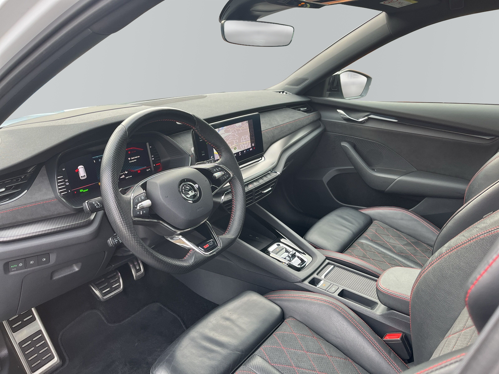 Octavia Combi RS Plus iV 1.4TSI DSG *AHK*PANO*DCC*ACC*KAMERA*