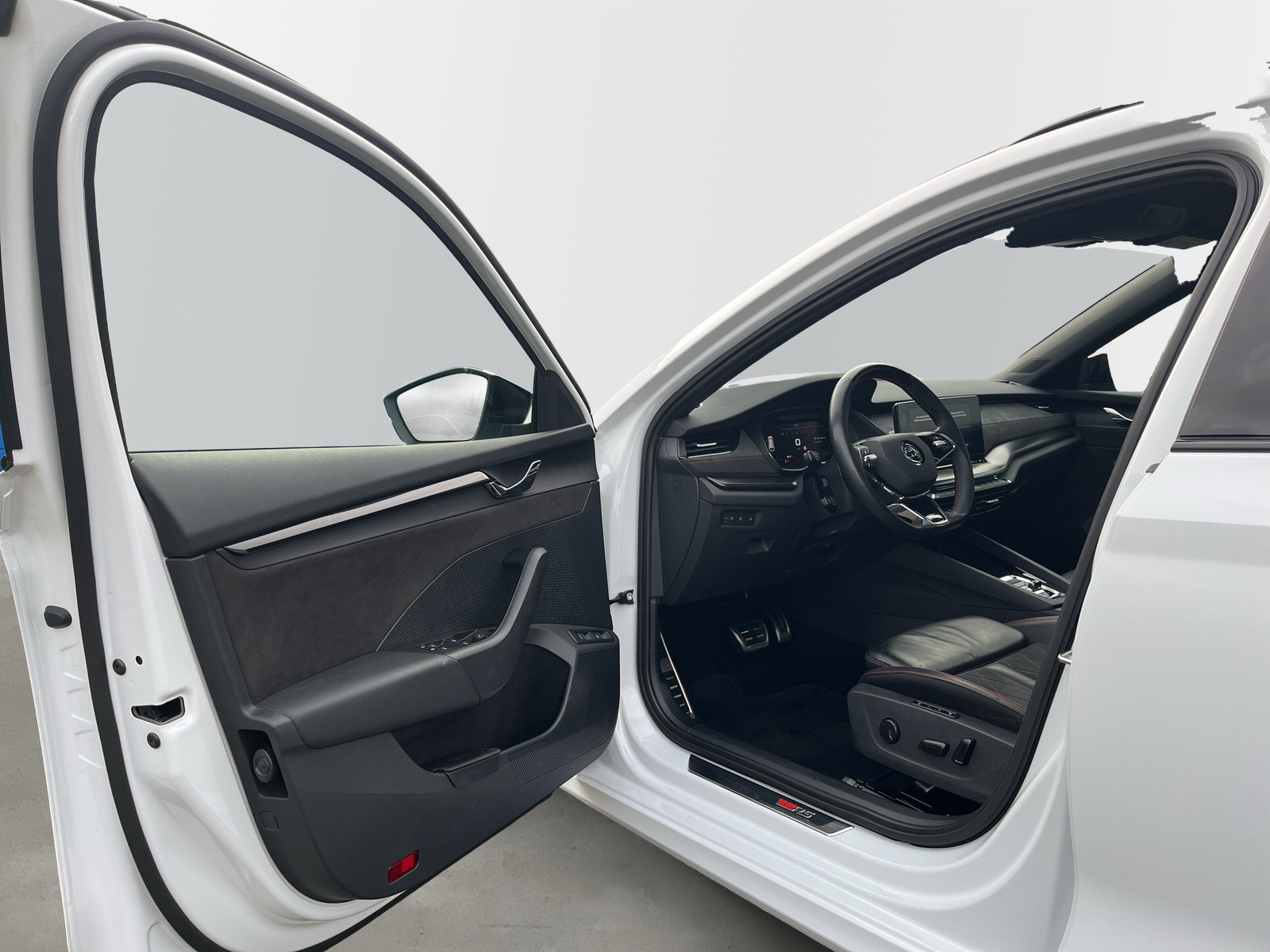 Octavia Combi RS Plus iV 1.4TSI DSG *AHK*PANO*DCC*ACC*KAMERA*