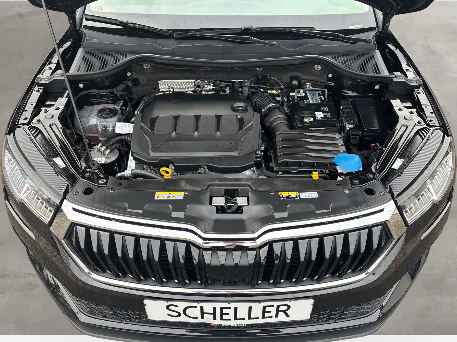 KAROQ Style 2,0 TDI *SHZ*LED*AHK*NAVI*