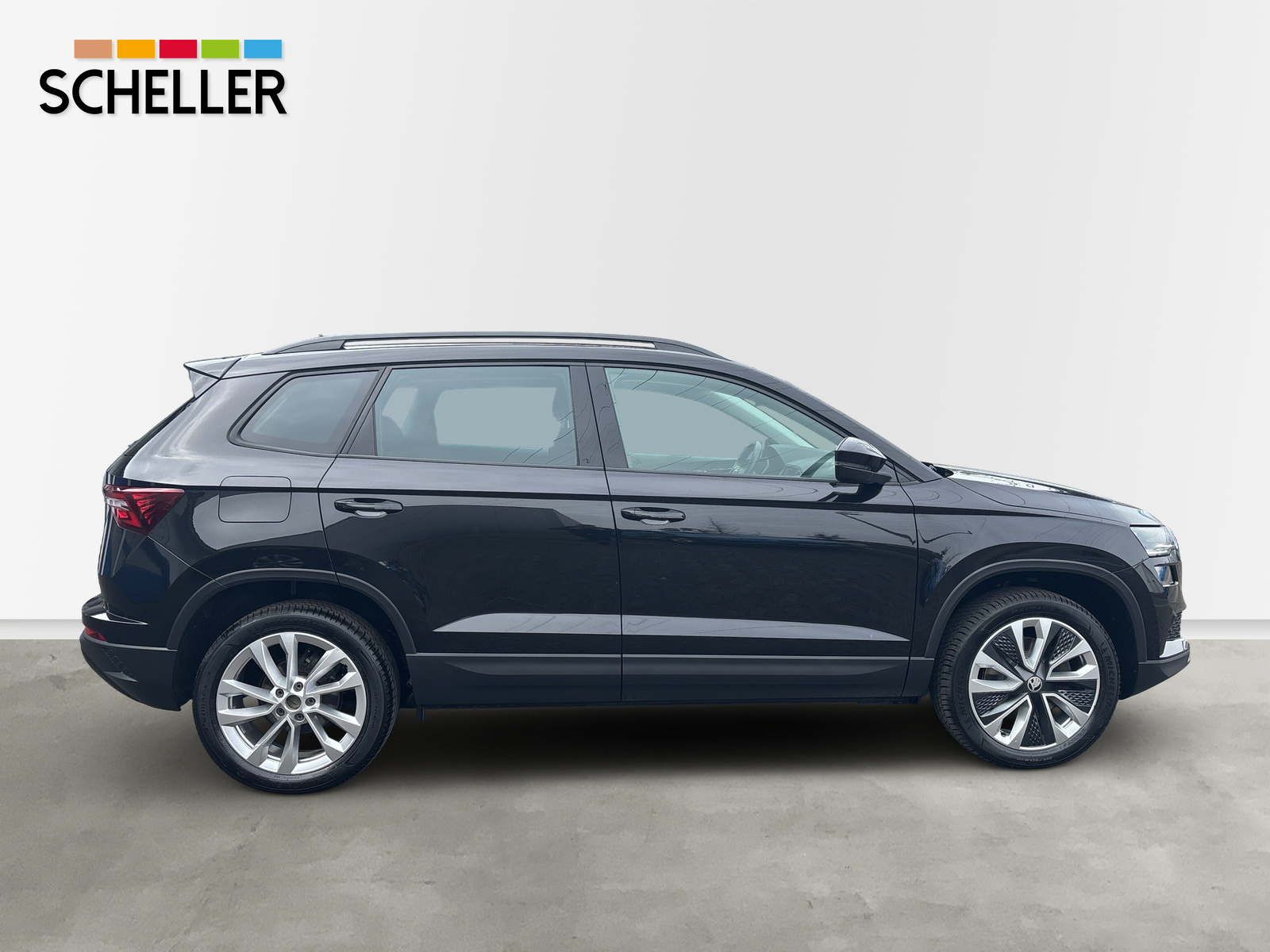 KAROQ Style 2,0 TDI *SHZ*LED*AHK*NAVI*