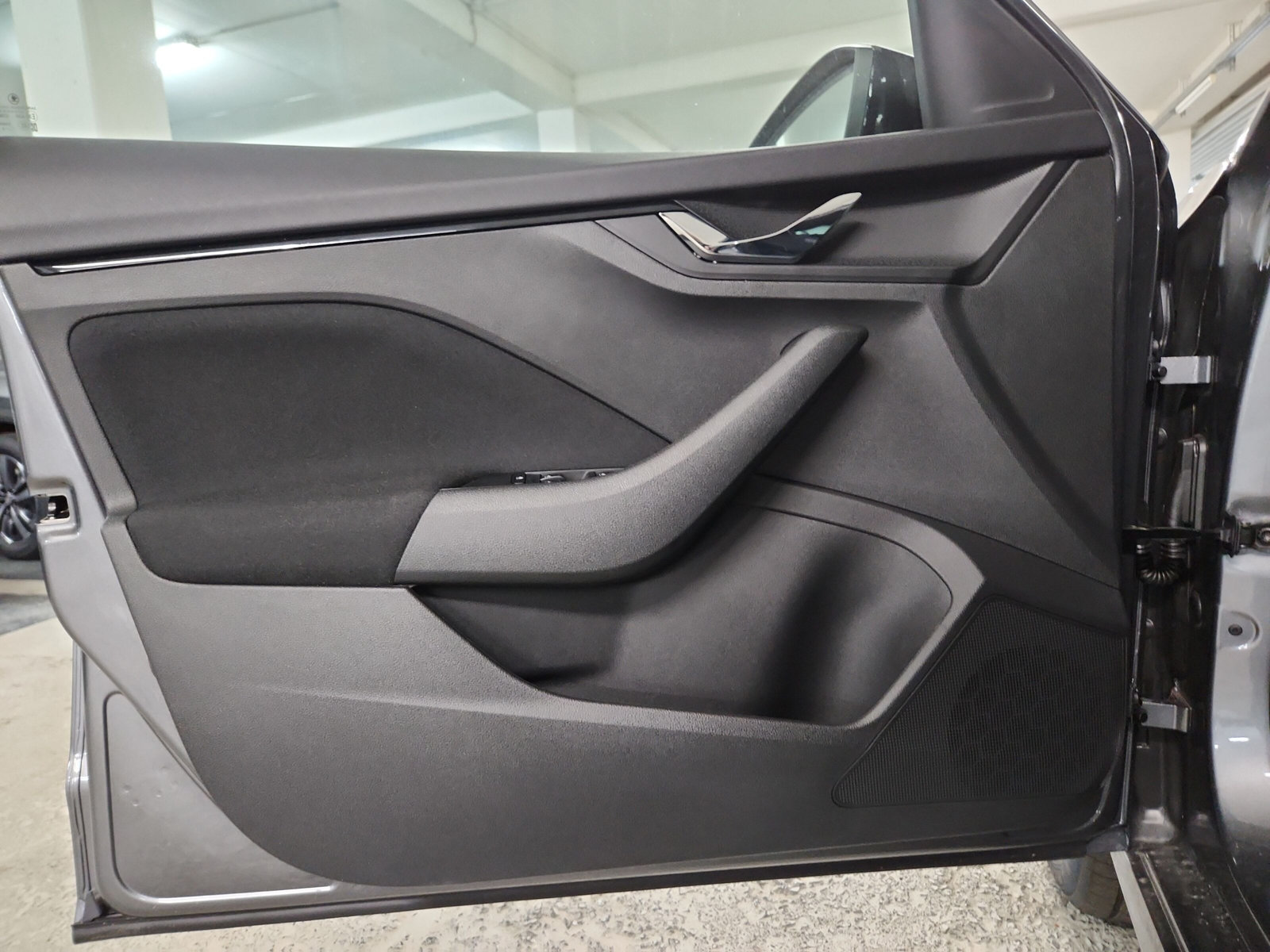 Kamiq Tour 1,0 TSI 85 kW 7-Gang-DSG *AHK*