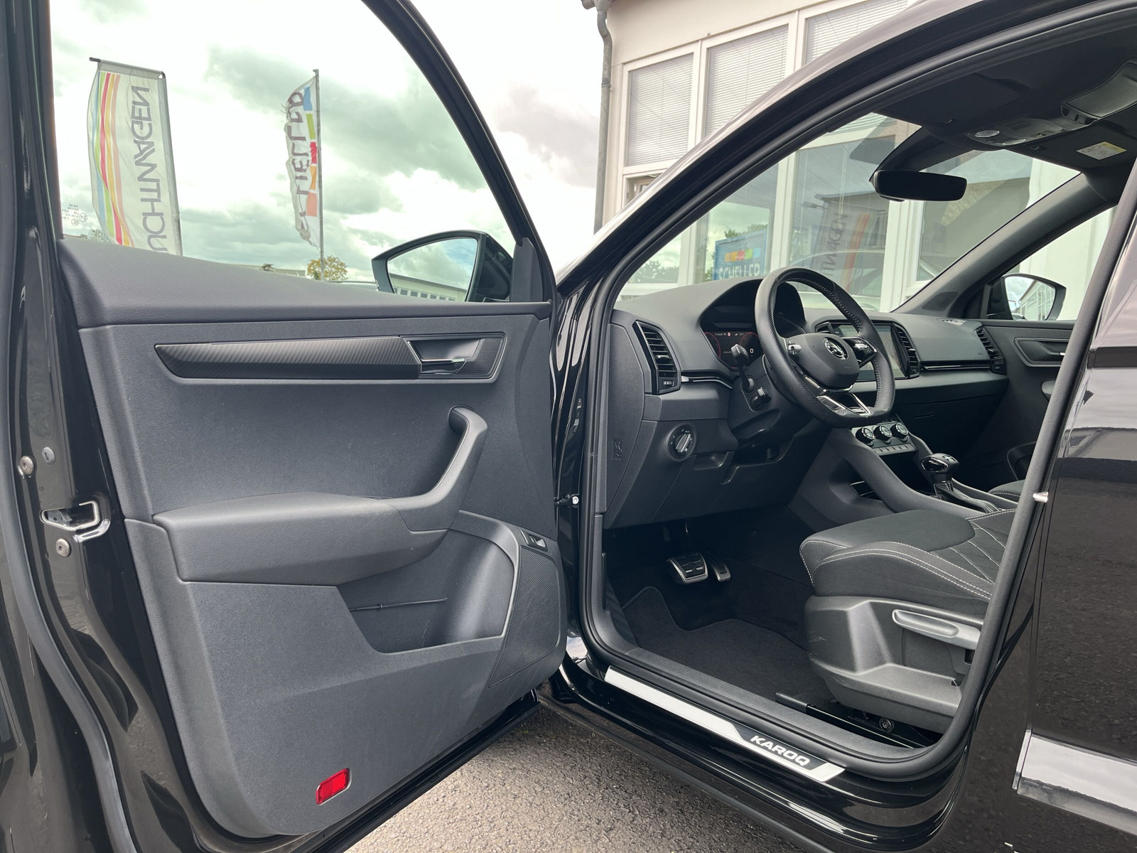 Karoq Sportline 1.5TSI DSG *AHK*ACC*WSS-HZG*KAMERA*