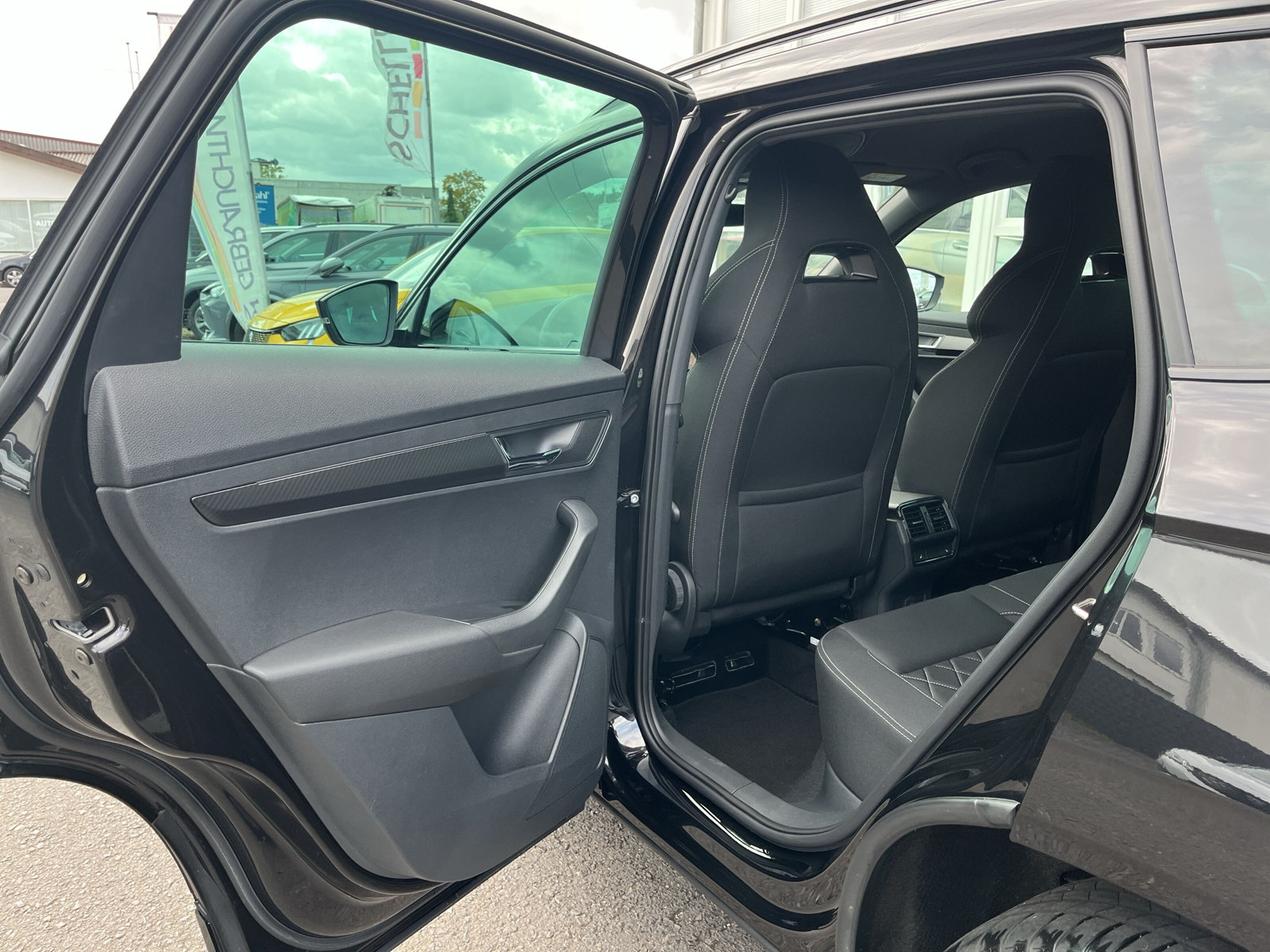 Karoq Sportline 1.5TSI DSG *AHK*ACC*WSS-HZG*KAMERA*