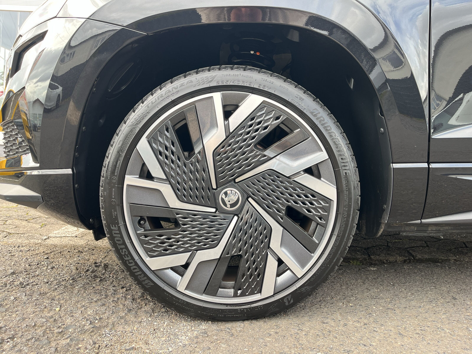Karoq Sportline 1.5TSI DSG *AHK*ACC*WSS-HZG*KAMERA*