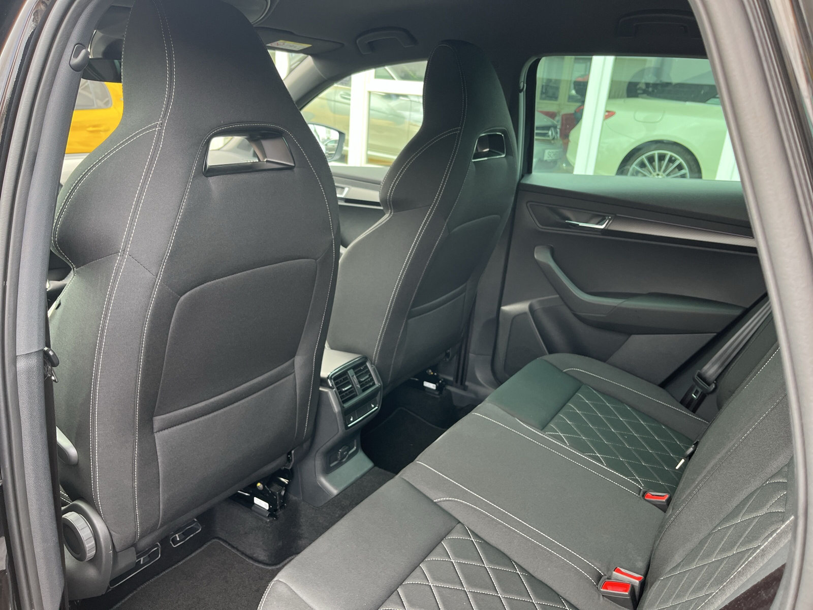 Karoq Sportline 1.5TSI DSG *AHK*ACC*WSS-HZG*KAMERA*