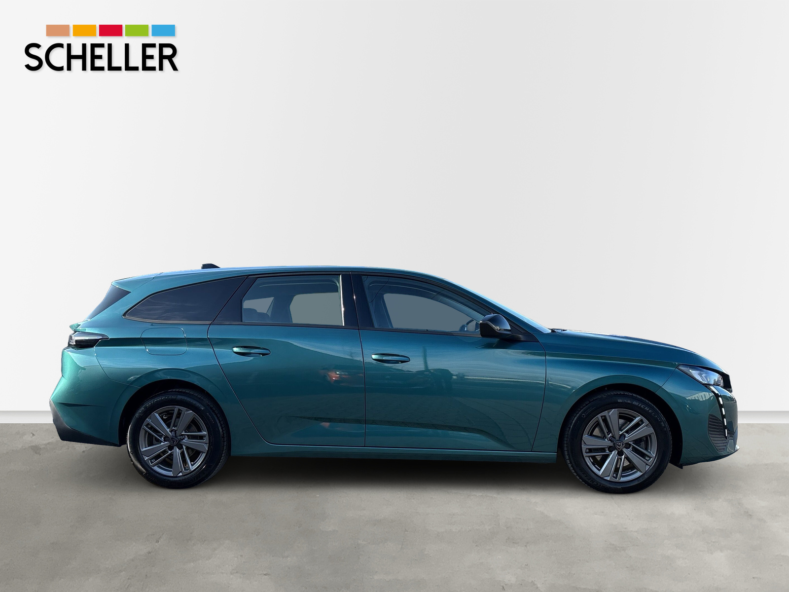 308 SW Active Pack 1.2 PureTech EAT8 *SHZ*LED*TEMPOMAT*