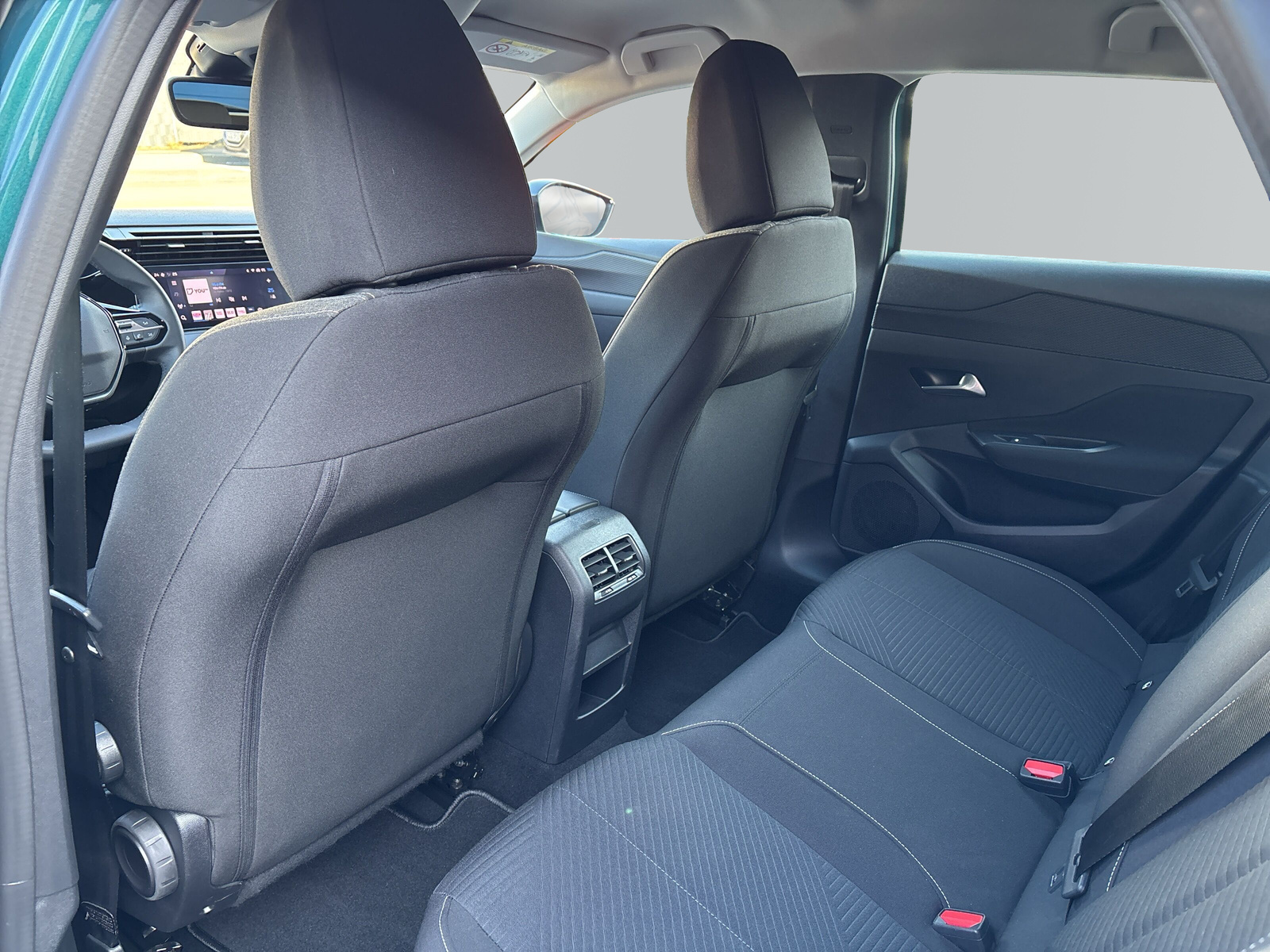 308 SW Active Pack 1.2 PureTech EAT8 *SHZ*LED*TEMPOMAT*