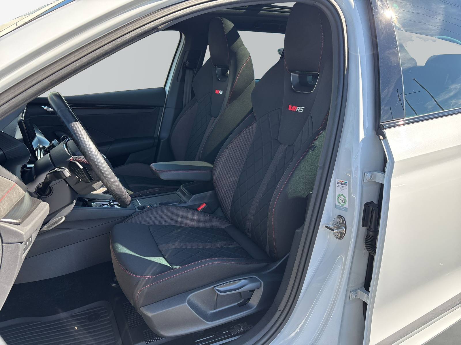 OCTAVIA COMBI RS iV 110 kW DSG RS *SHZ*LED*NAVI*