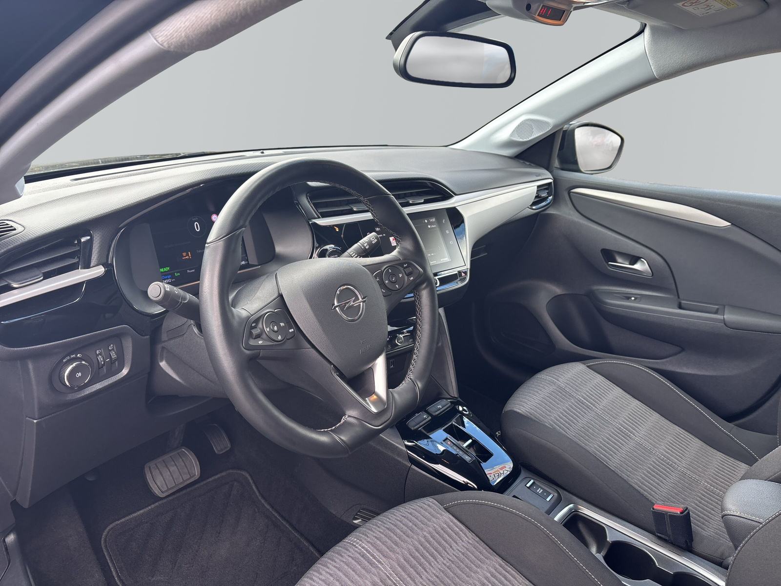 Corsa F e Edition *SHZ*NAVI*