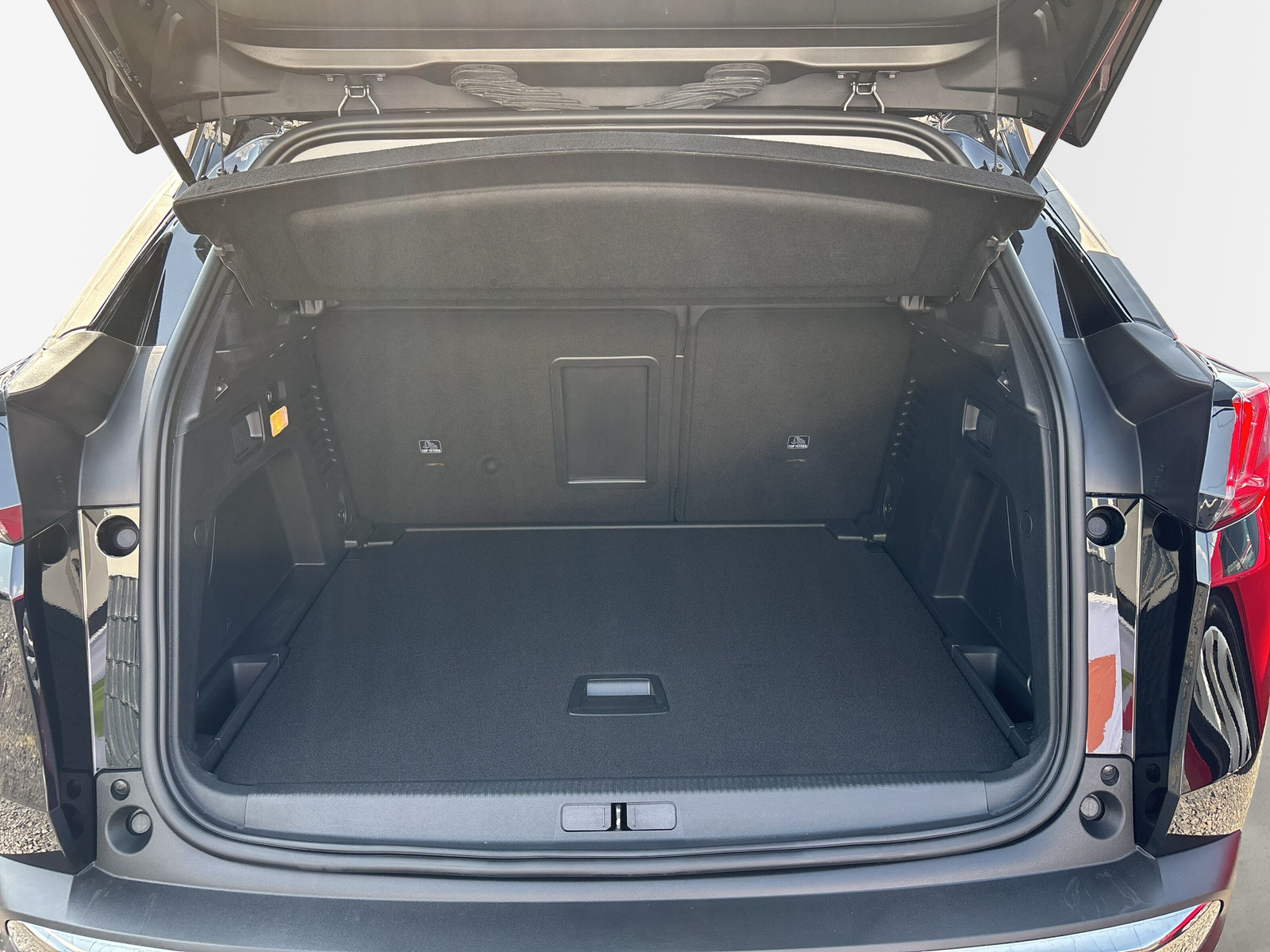 3008 Allure 1.2 PureTech *SHZ*NAVI*TEMPOMAT*
