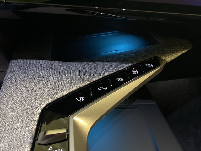 3008 Allure Hybrid 145 e-DSC6