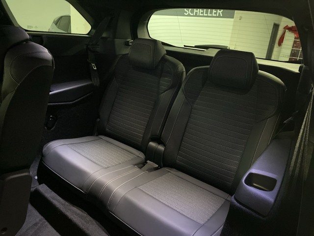 5008 Allure Hybrid 136 e-DSC6 7-Sitzer * Panorama Dach