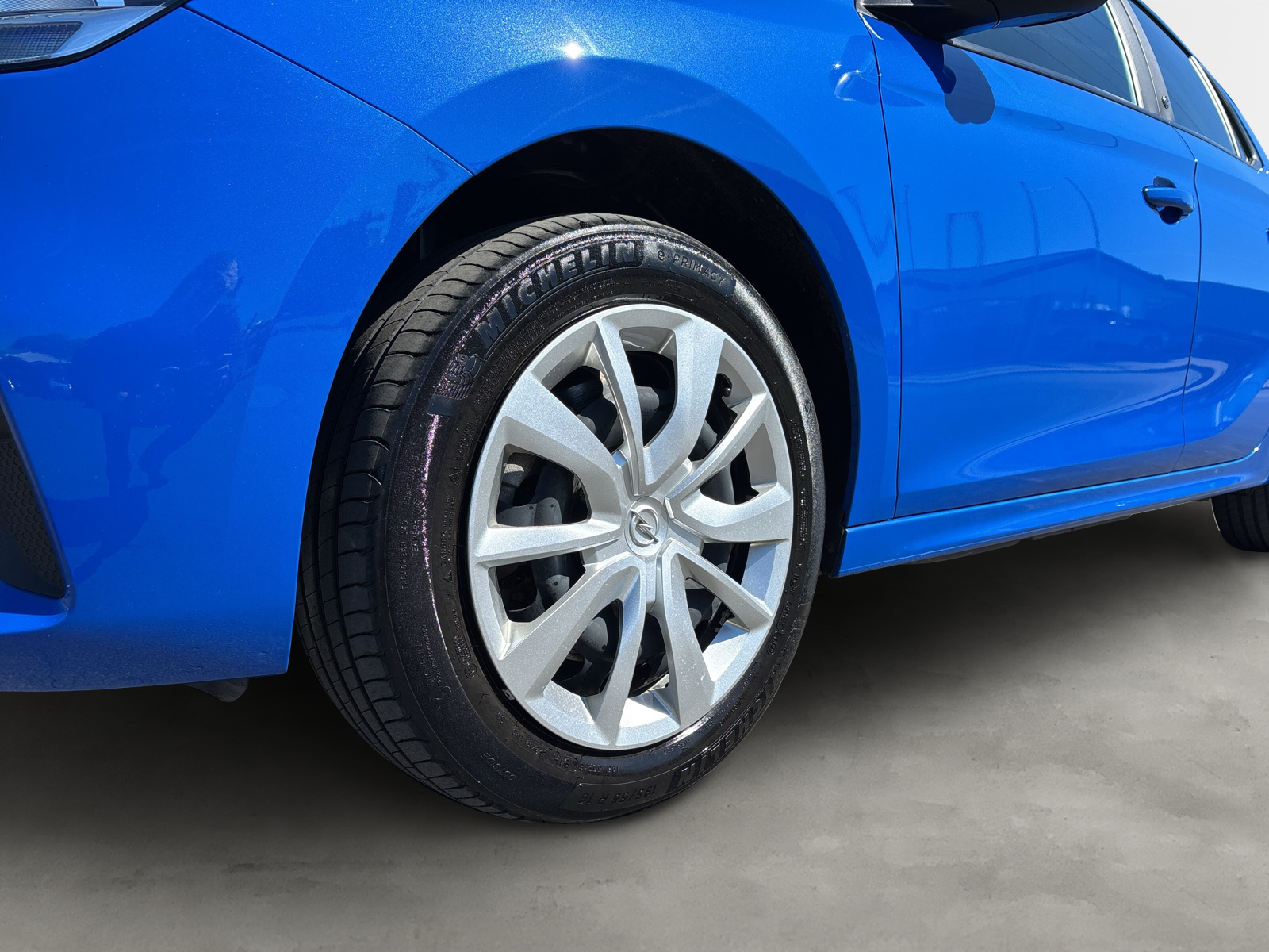 Corsa F e Edition *SHZ*