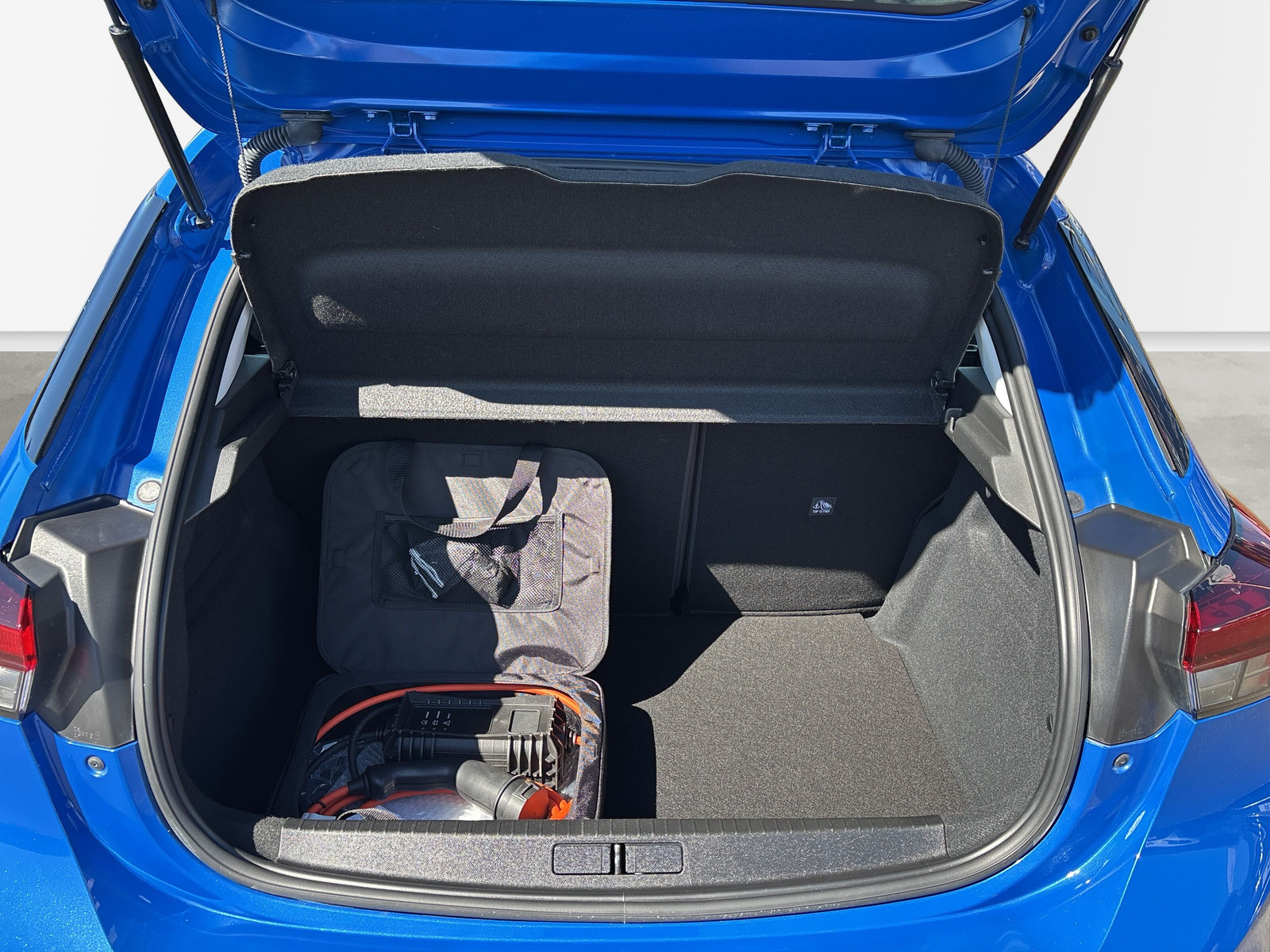 Corsa F e Edition *SHZ*