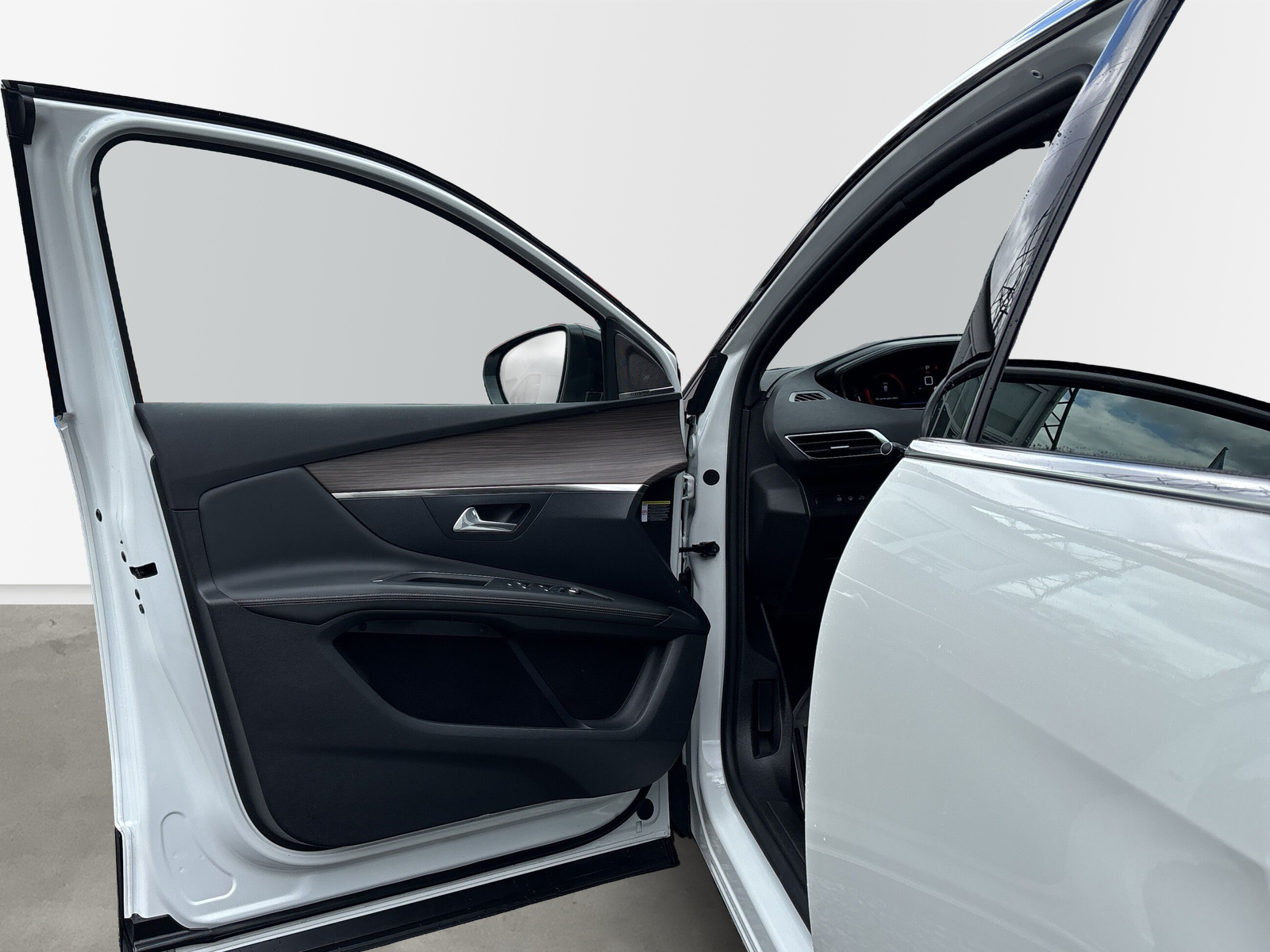 3008 GT *SHZ*MASSAGE*NAVI*