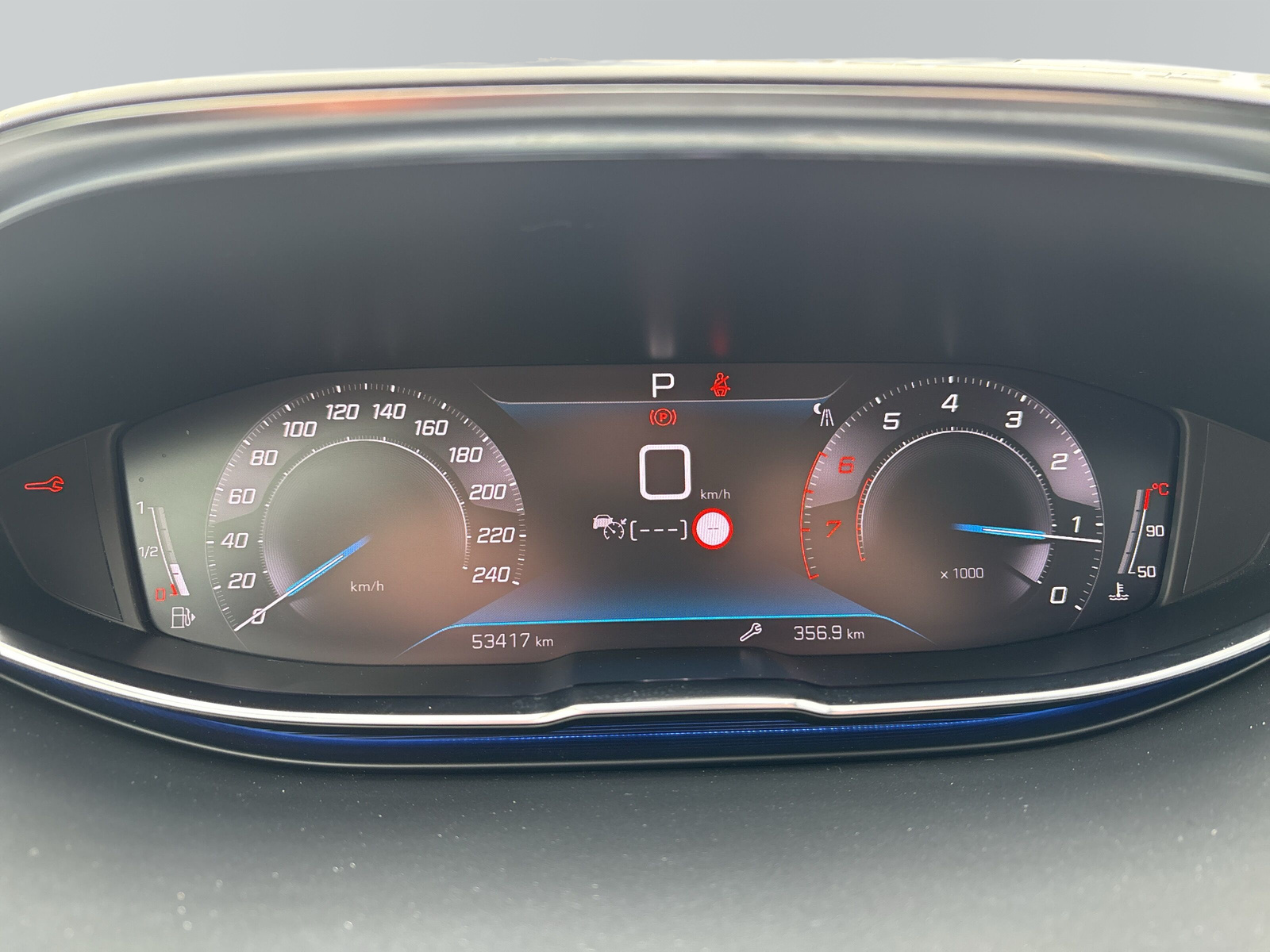 3008 GT *SHZ*MASSAGE*NAVI*