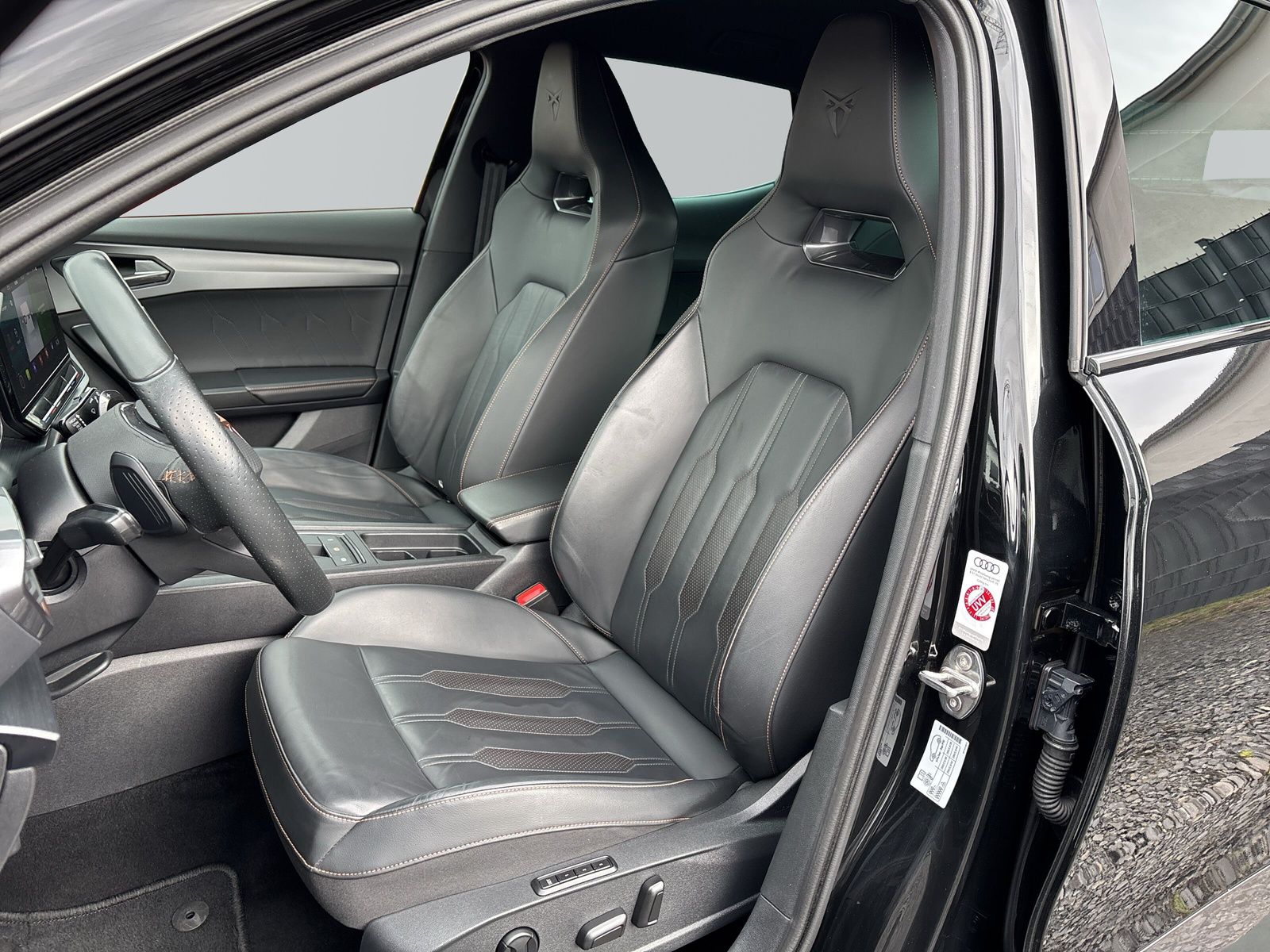 Formentor Basis e-Hybrid *SHZ*LED*AHK*