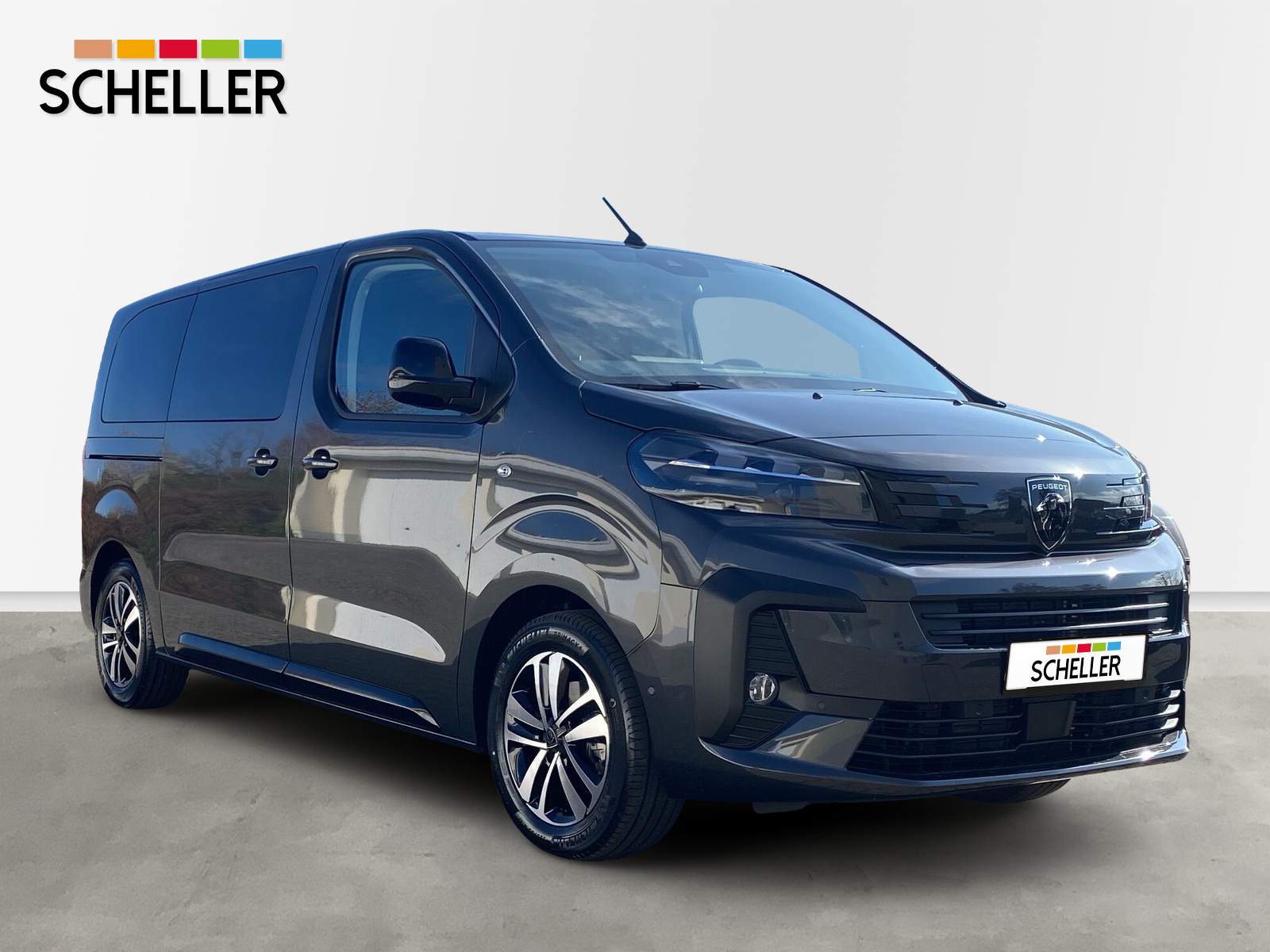 Traveller Allure L2 *SHZ*LED*AHK*NAVI*LEDER*7 SITZE*