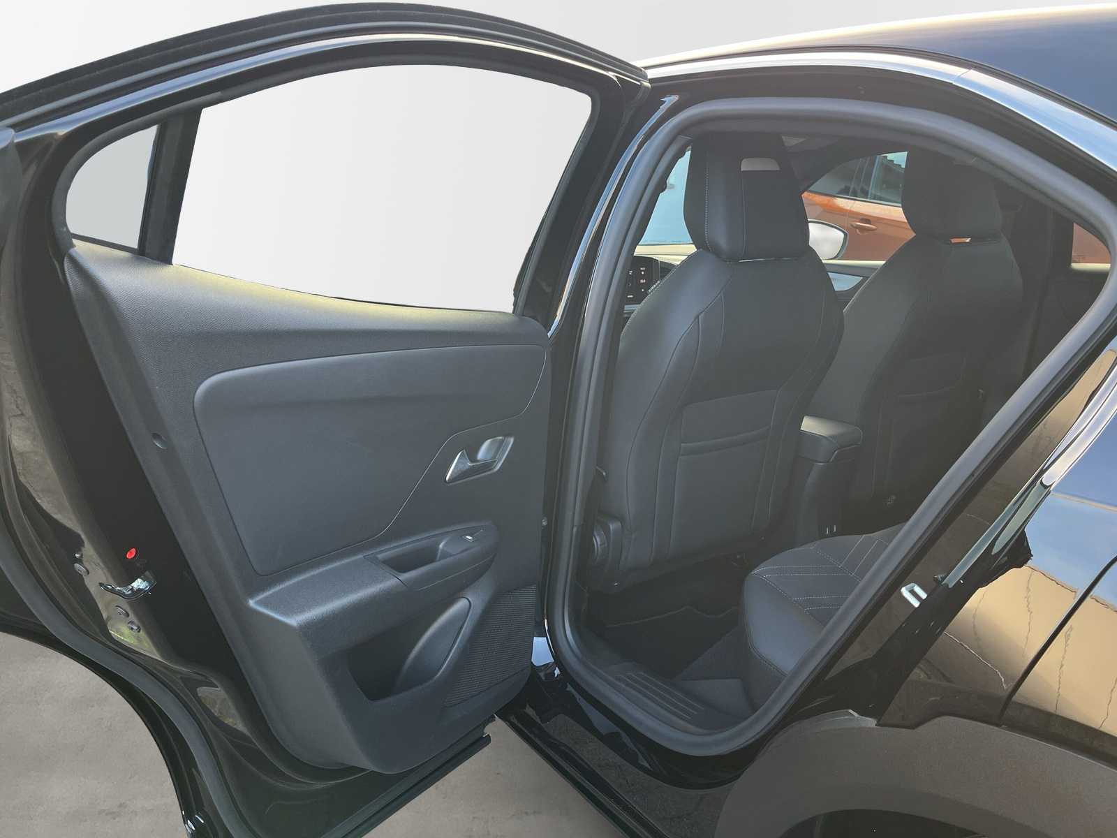 Mokka e Ultimate 50 kWh *NAVI*SHZ*KAMERA*INTELLILUX*