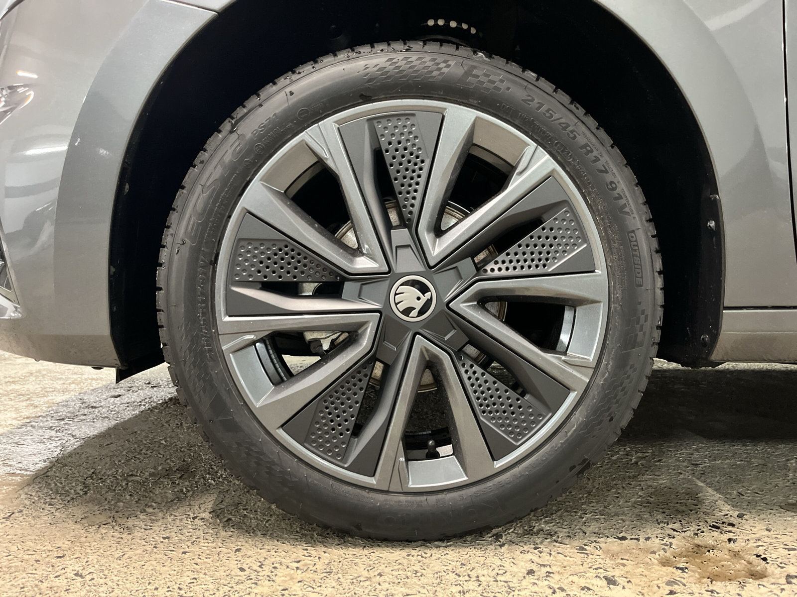 Fabia Tour 1,0 TSI 70 kW 5-Gang-Schaltgetriebe