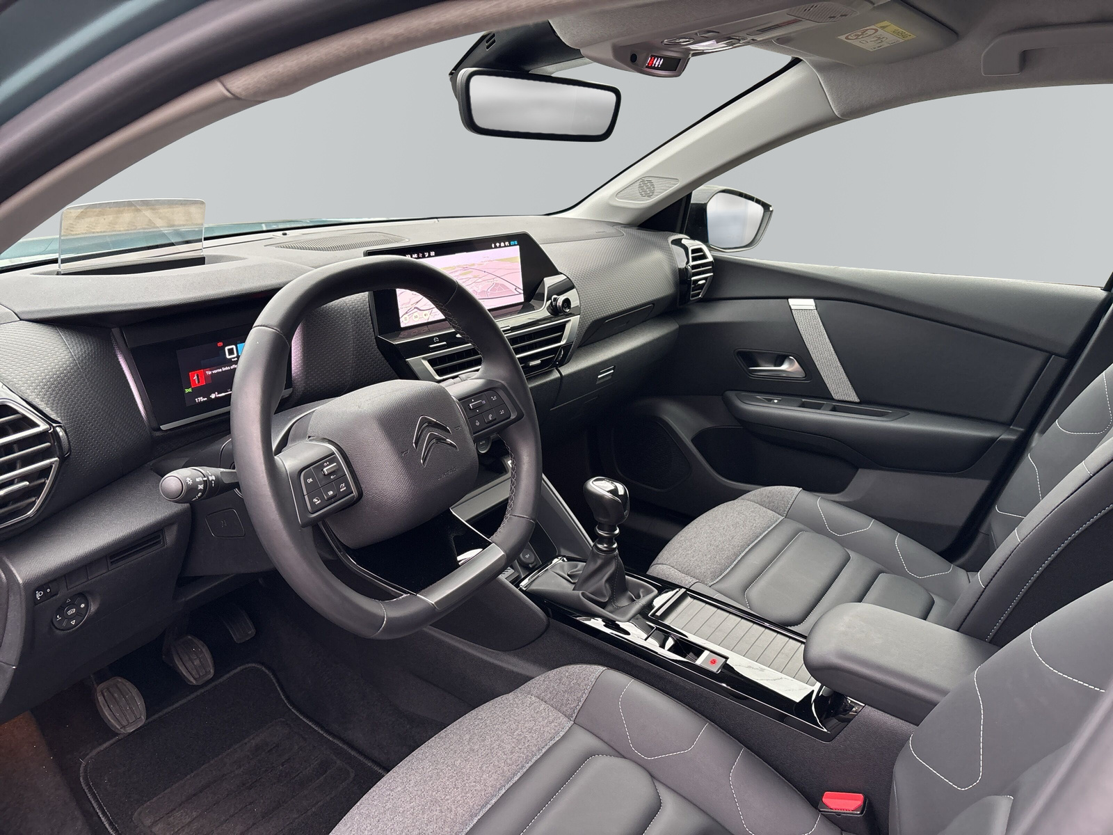 C4 Lim. Shine 1.2 PureTech 130 6-Gang *NAVI*KAMERA*SHZ*2-ZONEN*