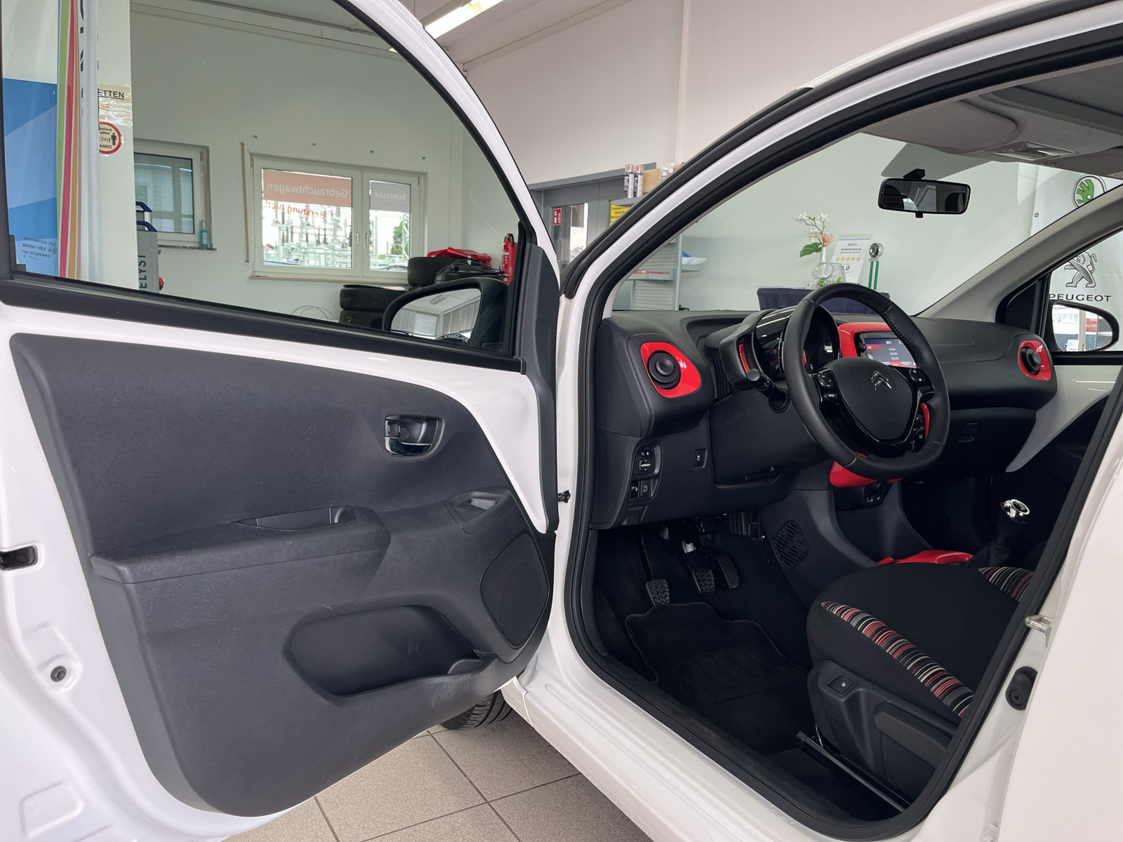 C1 Airscape Shine 1.0 VTi *SHZ*KLIMA*LMF-15ZOLL*