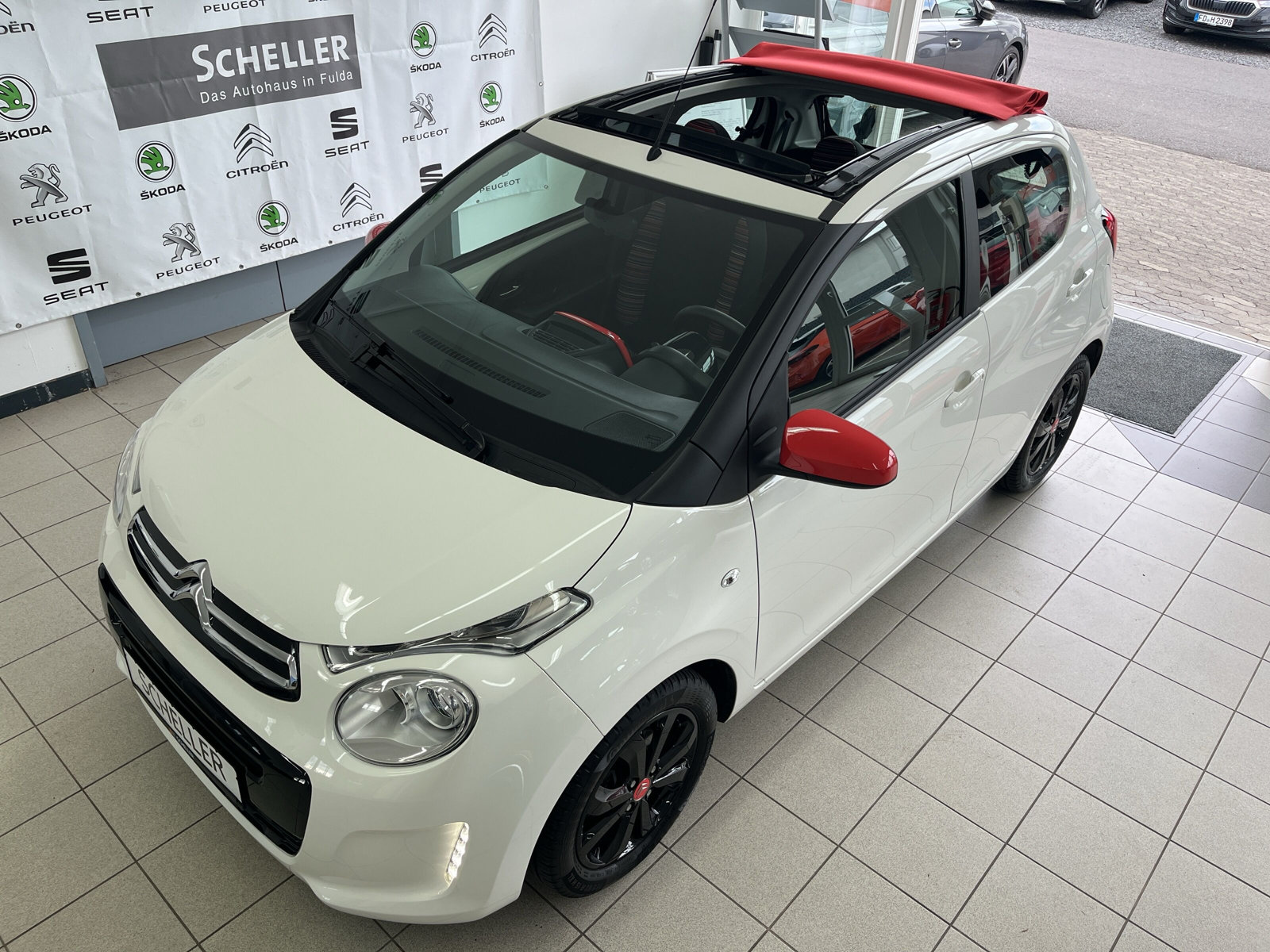 C1 Airscape Shine 1.0 VTi *SHZ*KLIMA*LMF-15ZOLL*