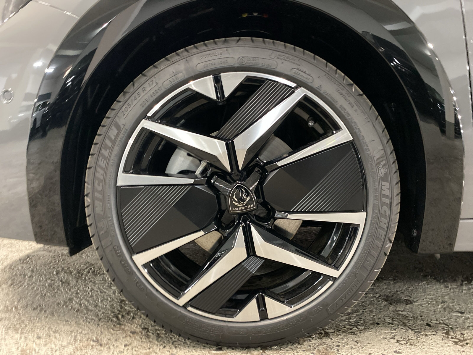 208 GT HYBRID 145 e-DSC6