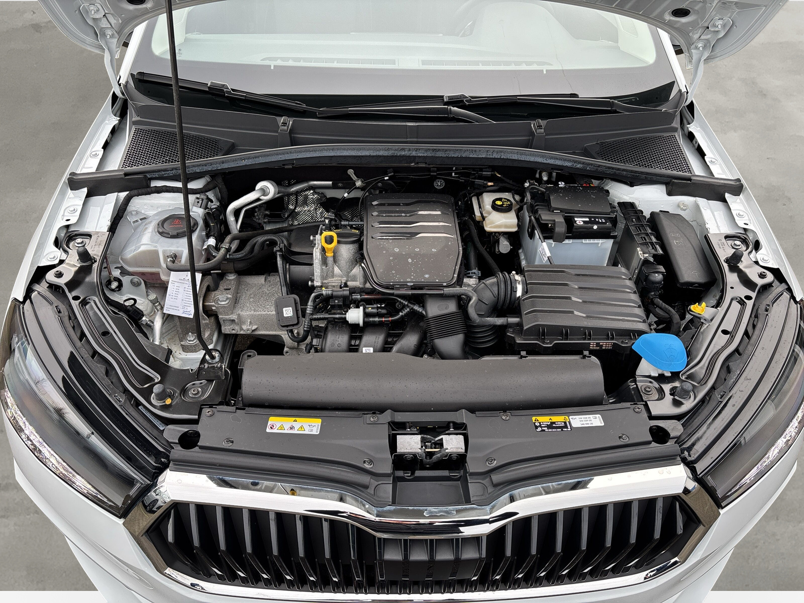 Fabia Ambition 1.0 MPI 5-Gang *SHZ*2-ZONEN*ELEKTR-FENSTER*