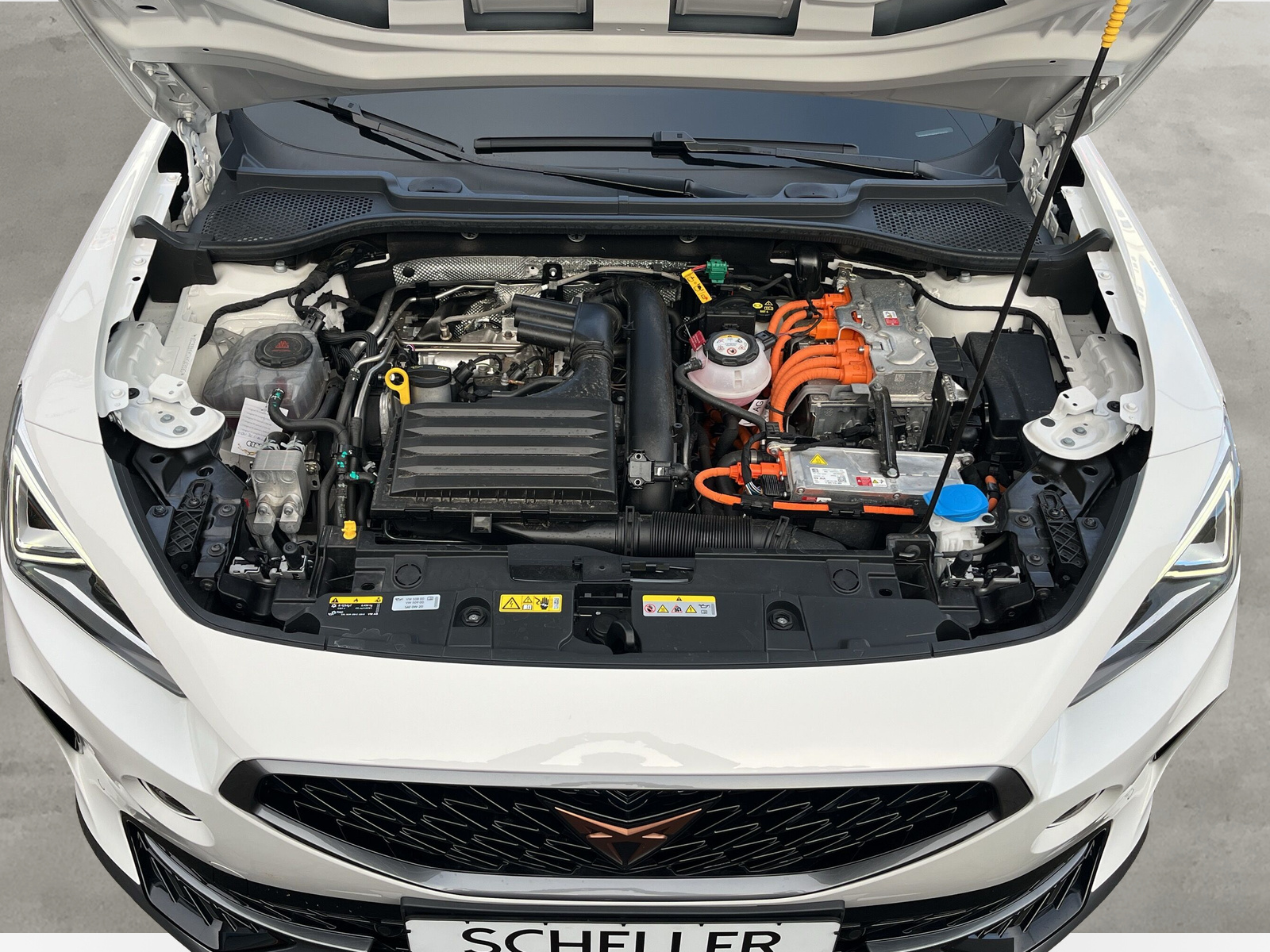 Formentor Basis 1.4 e-Hybrid DSG *AMBIENTE*PDC*NAVI*204PS*