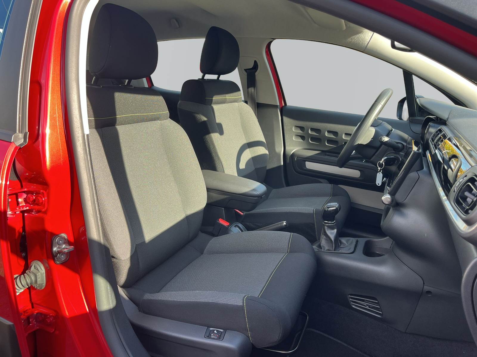 C3 Feel Pack 1.2 PureTech 5 Gang *SHZ*LED*KLIMAAUTO*PDC*